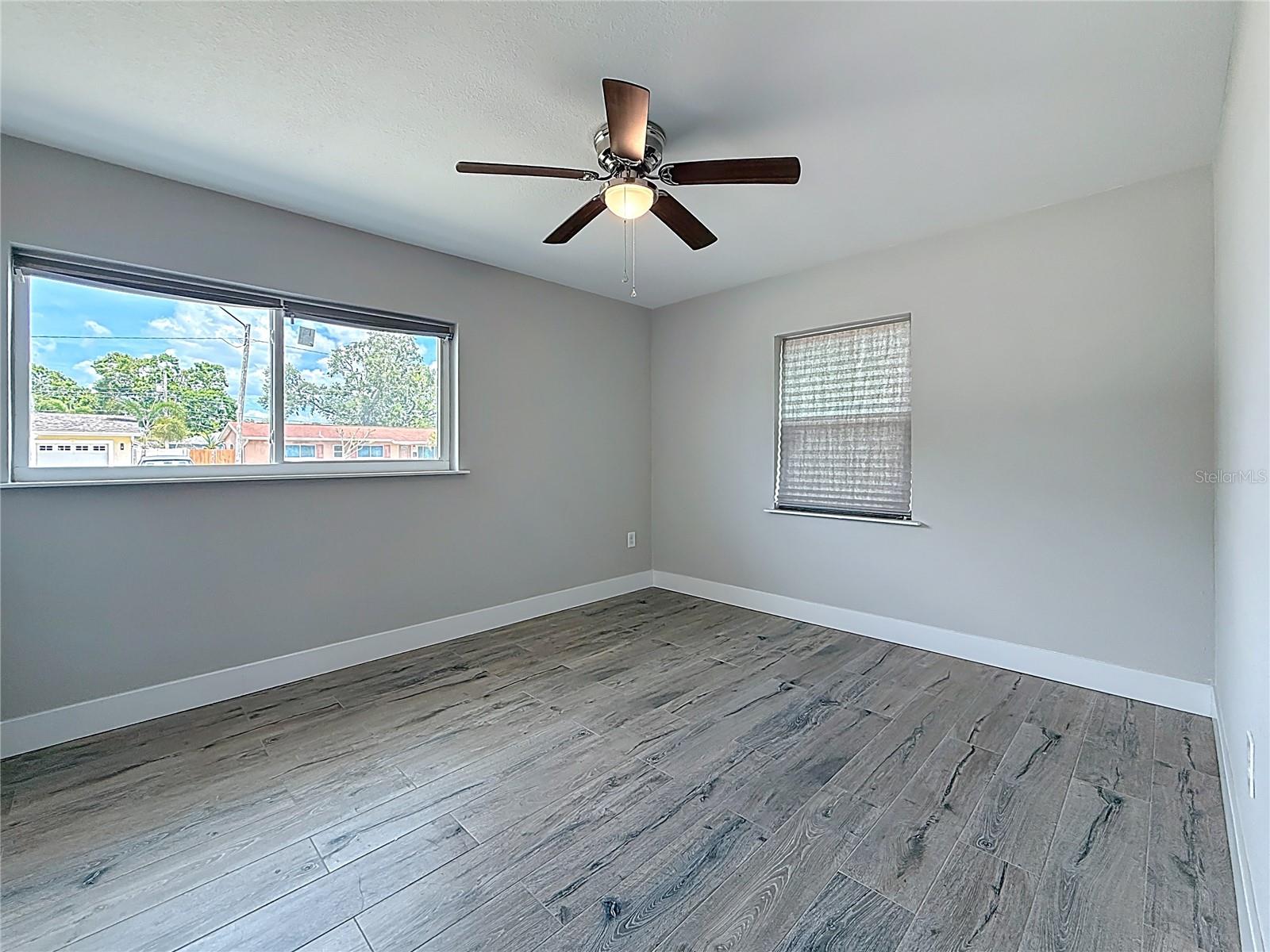 Image 30 of 43 For 6780 31st Avenue N