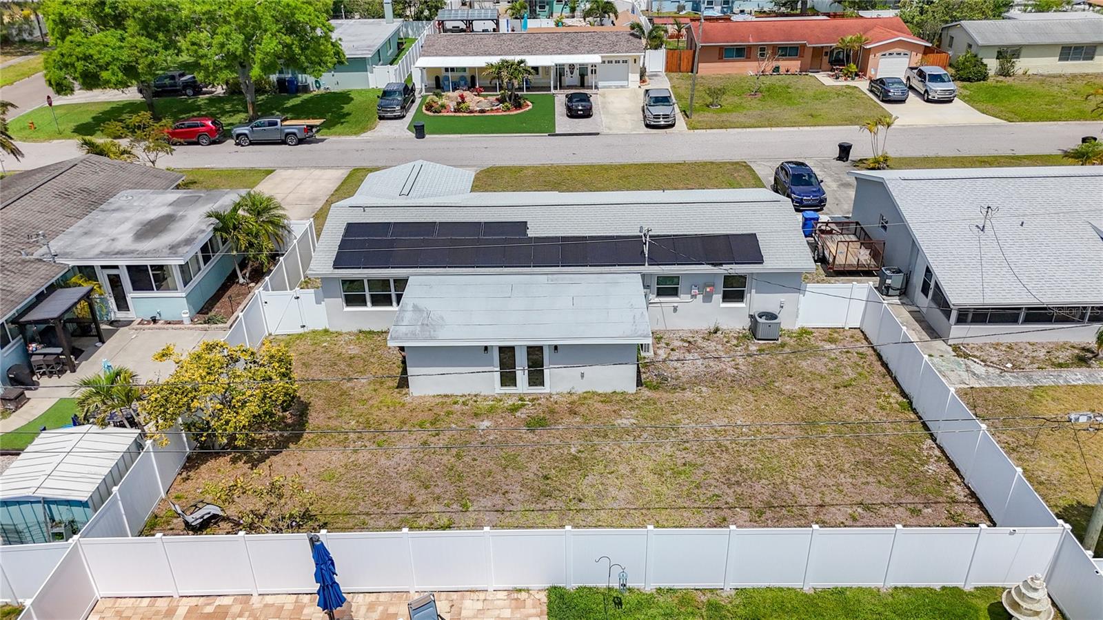 Image 39 of 43 For 6780 31st Avenue N