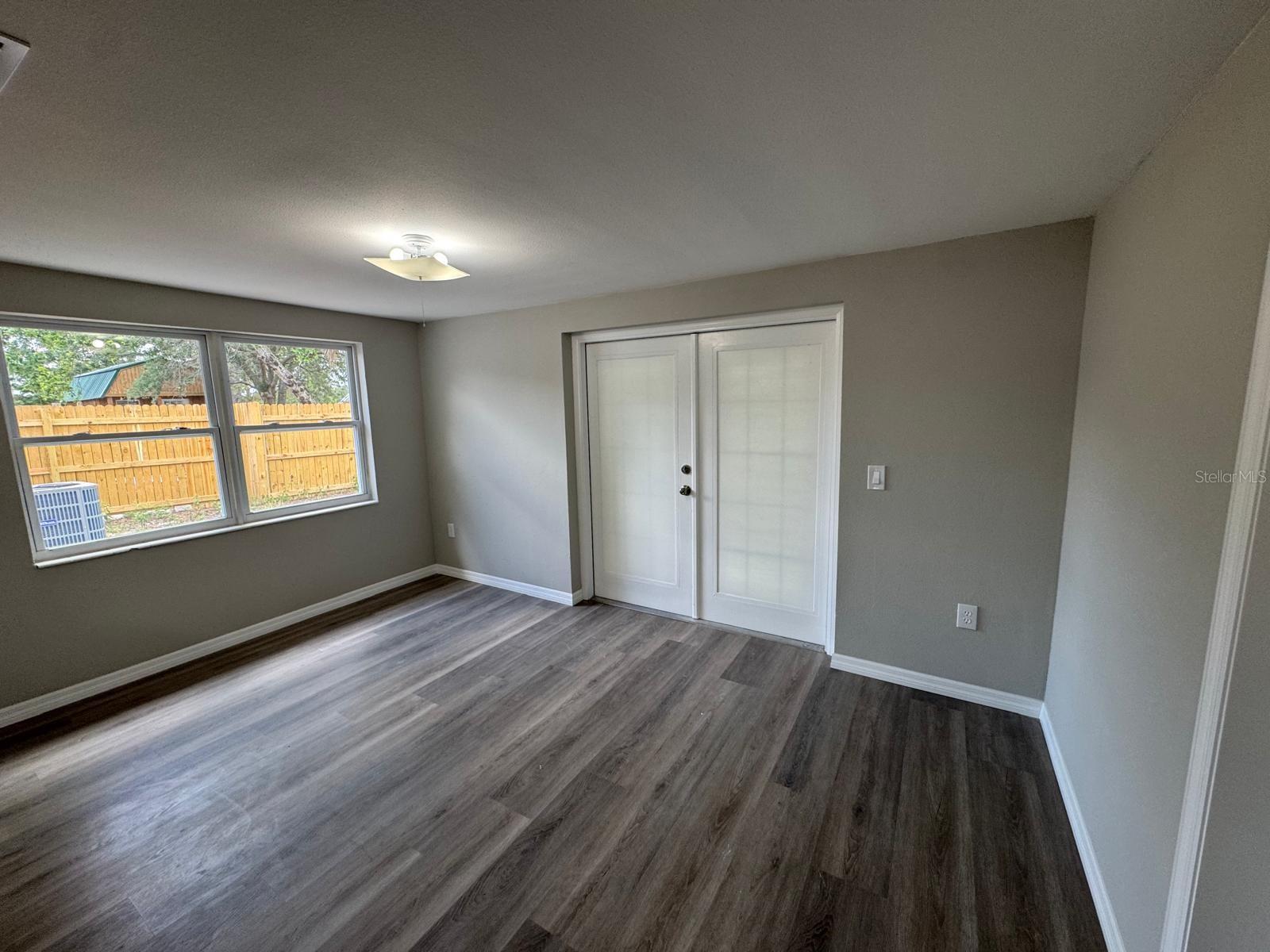 Image 11 of 38 For 12801 College Hill Drive