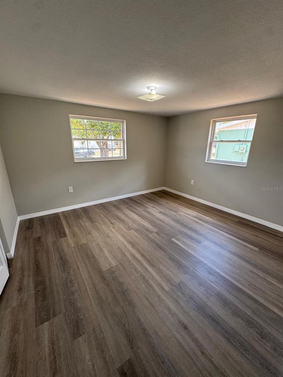 Image 27 of 38 For 12801 College Hill Drive