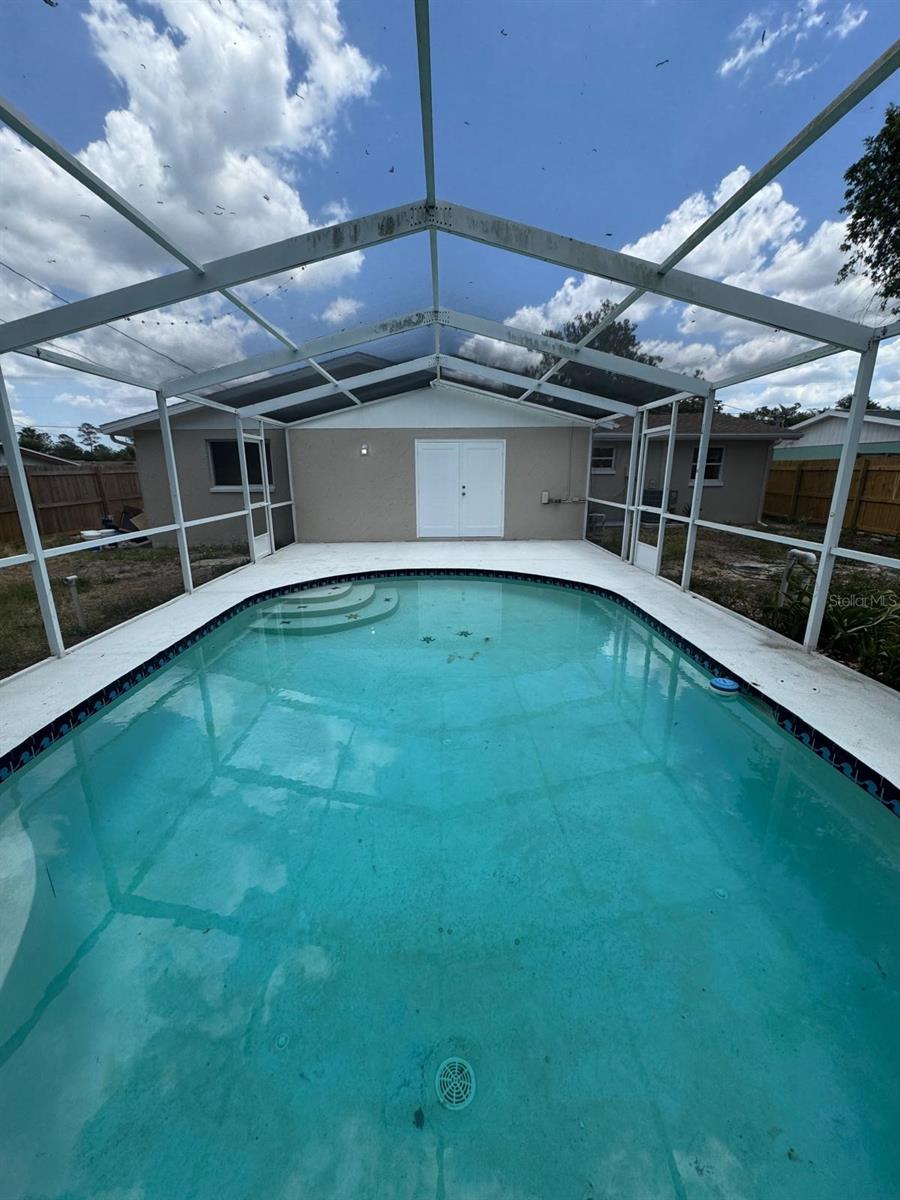 Image 30 of 38 For 12801 College Hill Drive