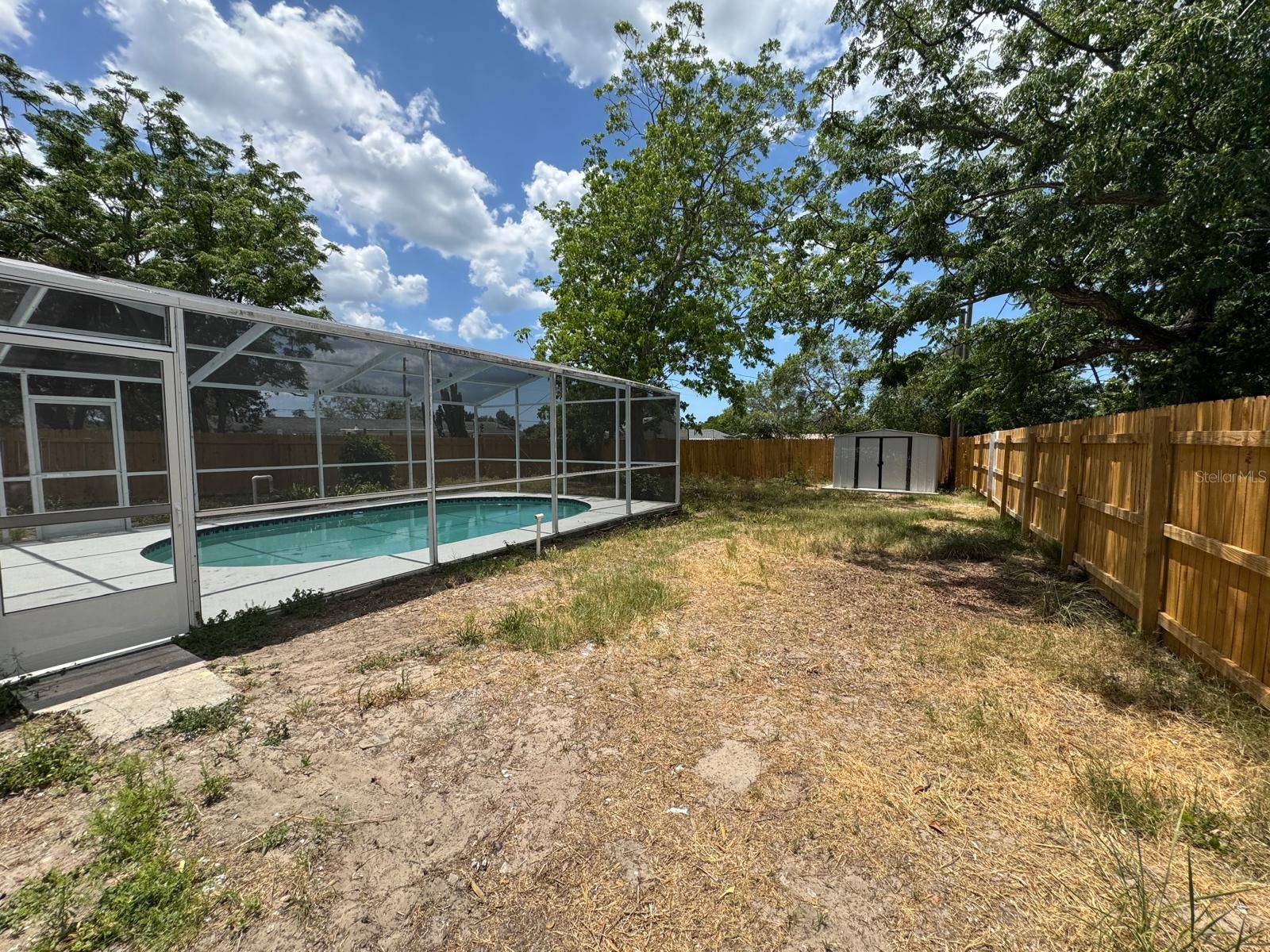 Image 31 of 38 For 12801 College Hill Drive