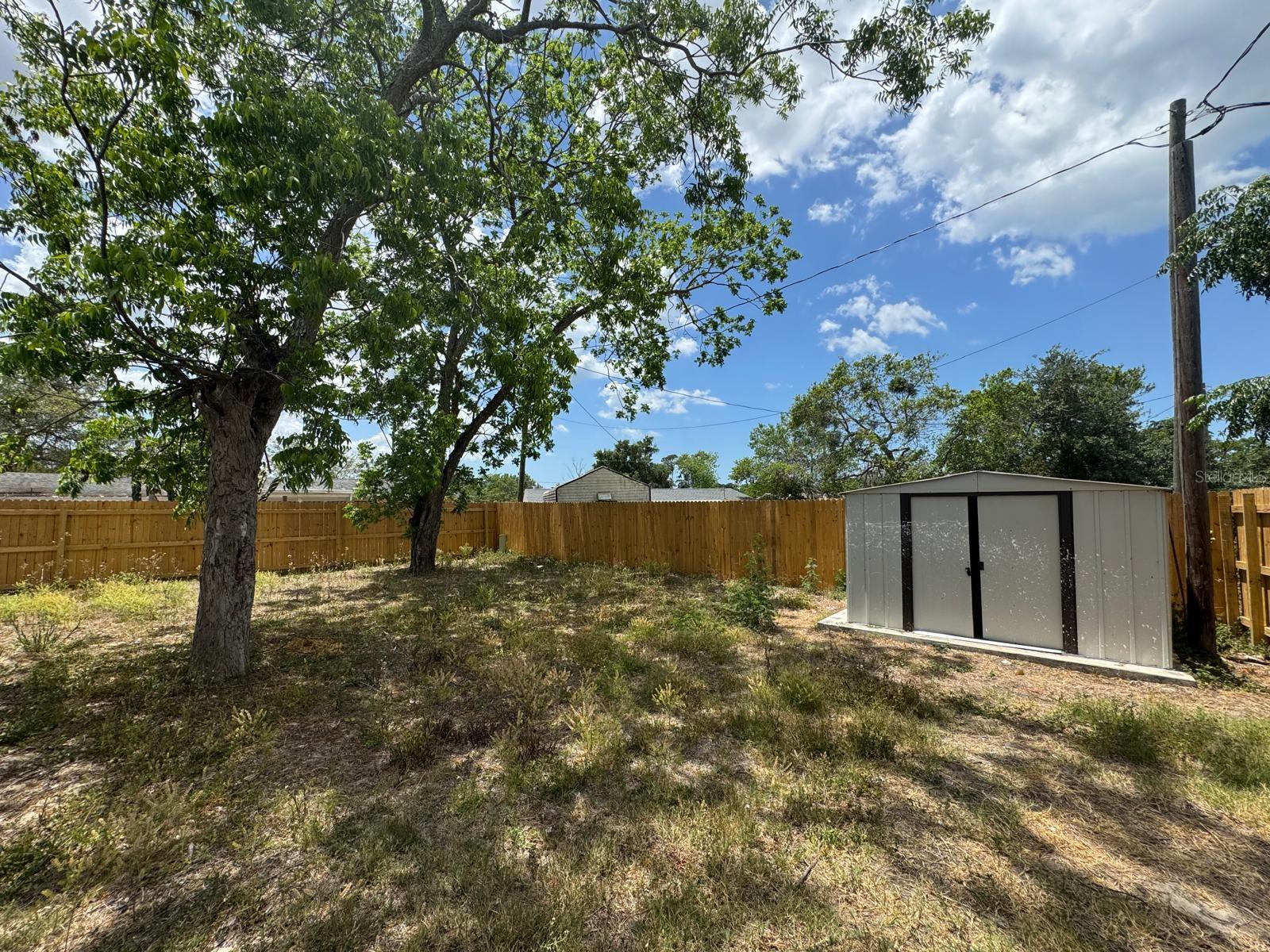 Image 33 of 38 For 12801 College Hill Drive