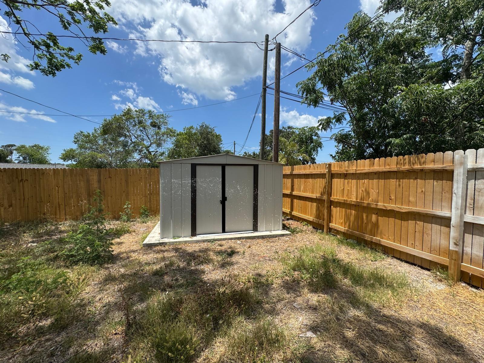 Image 34 of 38 For 12801 College Hill Drive