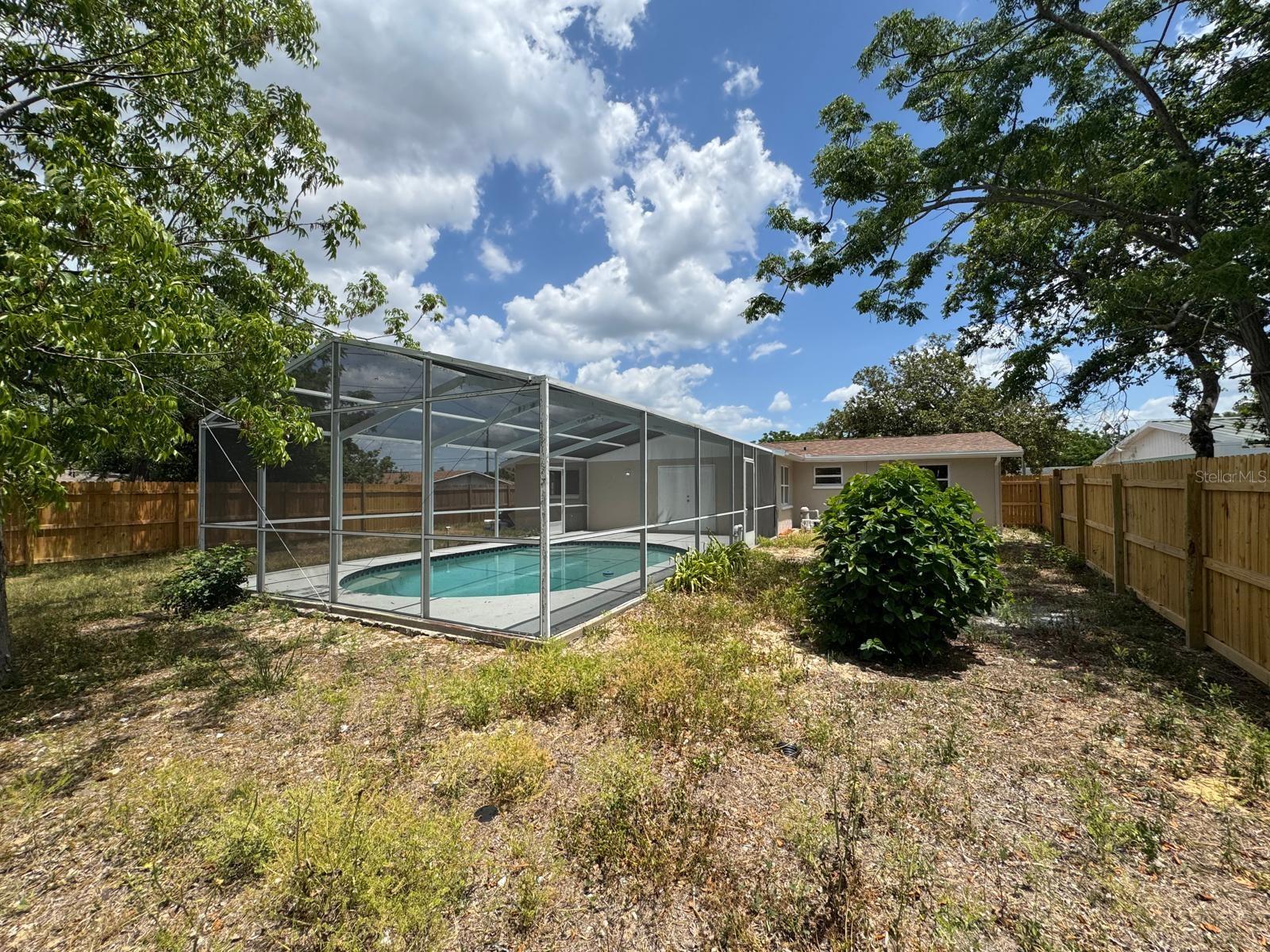 Image 35 of 38 For 12801 College Hill Drive