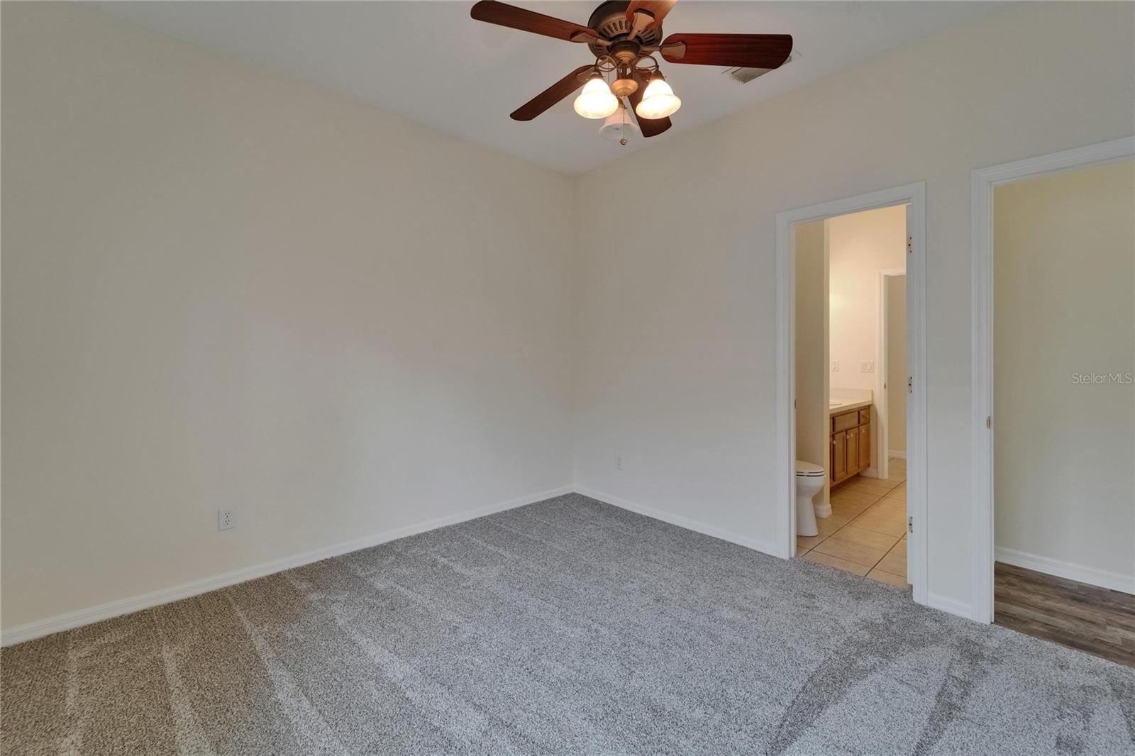 Image 28 of 75 For 2515 Centennial Falcon Drive