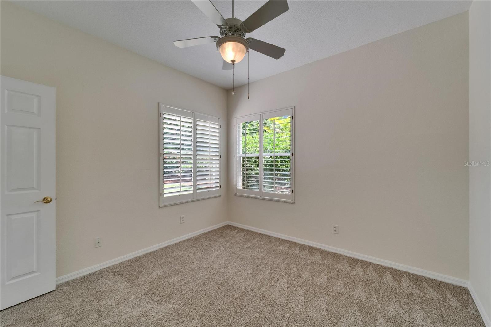 Image 43 of 75 For 2515 Centennial Falcon Drive