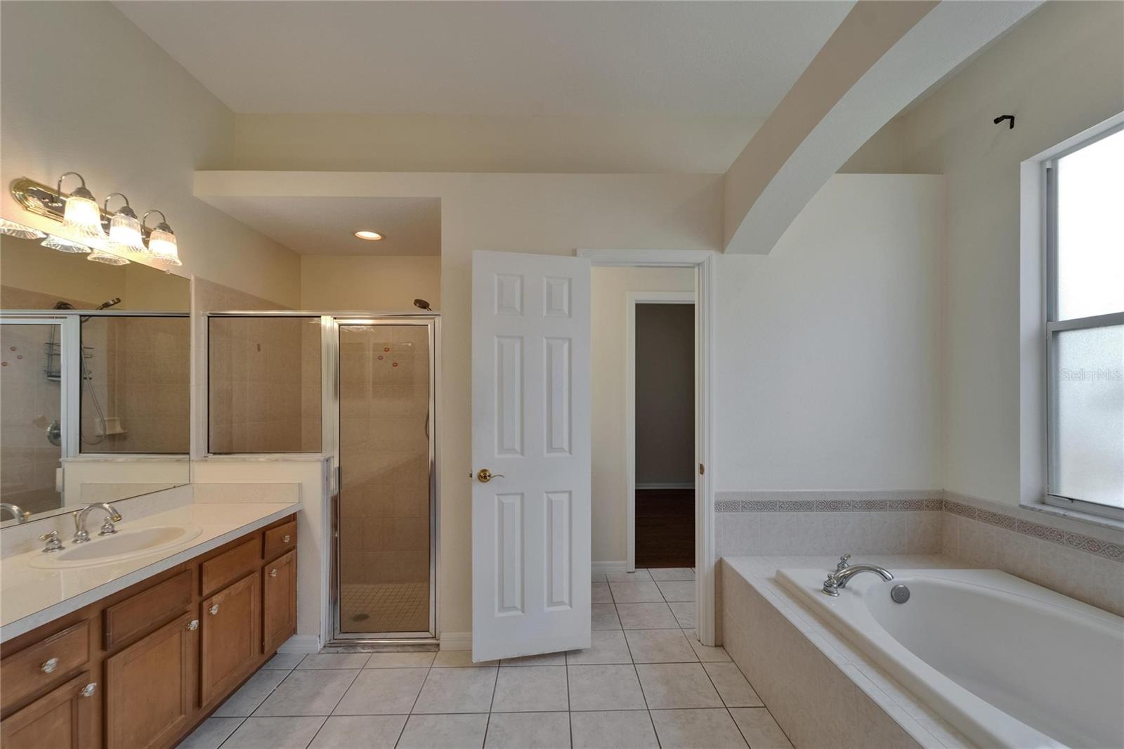 Image 51 of 75 For 2515 Centennial Falcon Drive