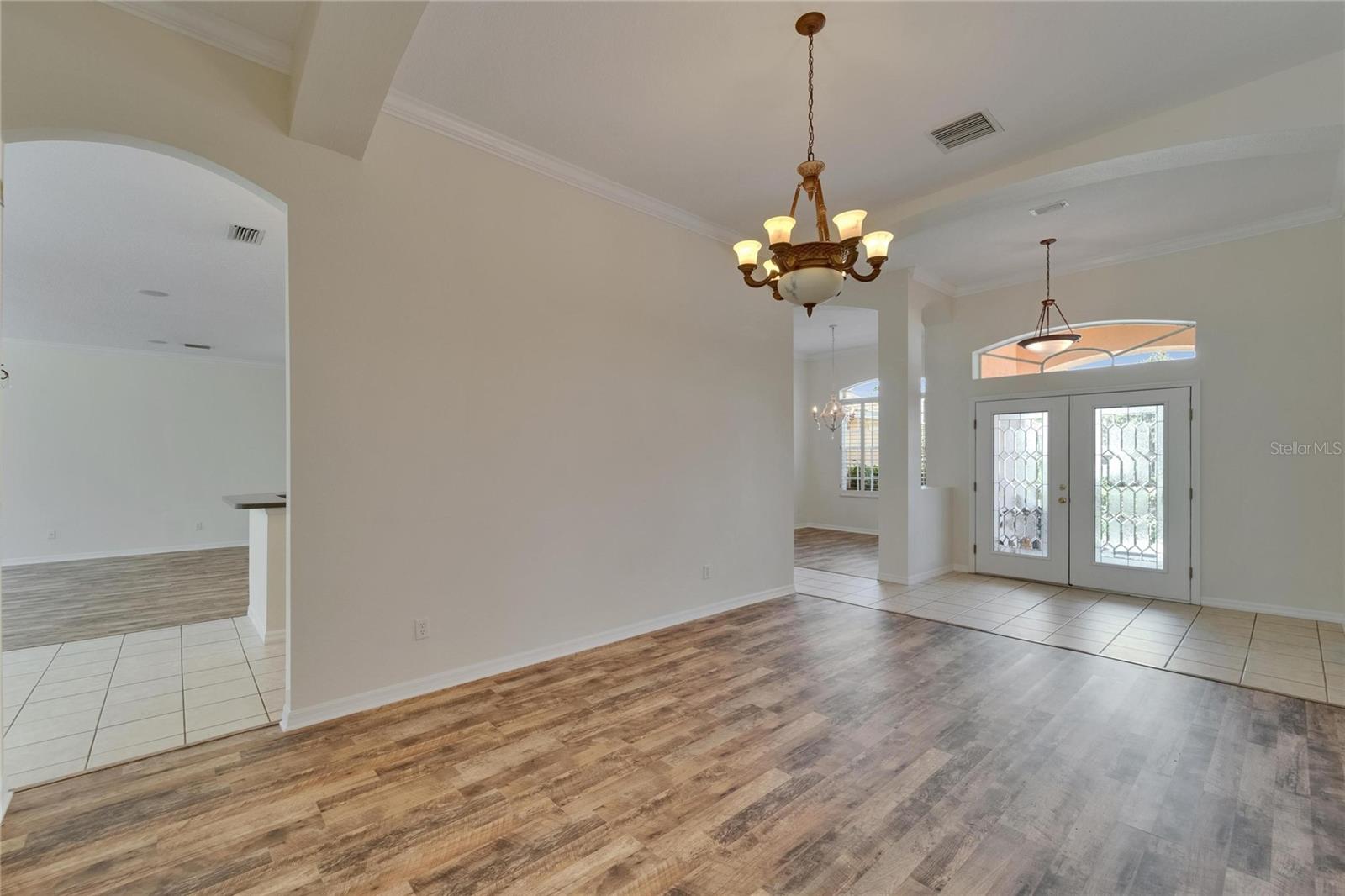 Image 9 of 75 For 2515 Centennial Falcon Drive