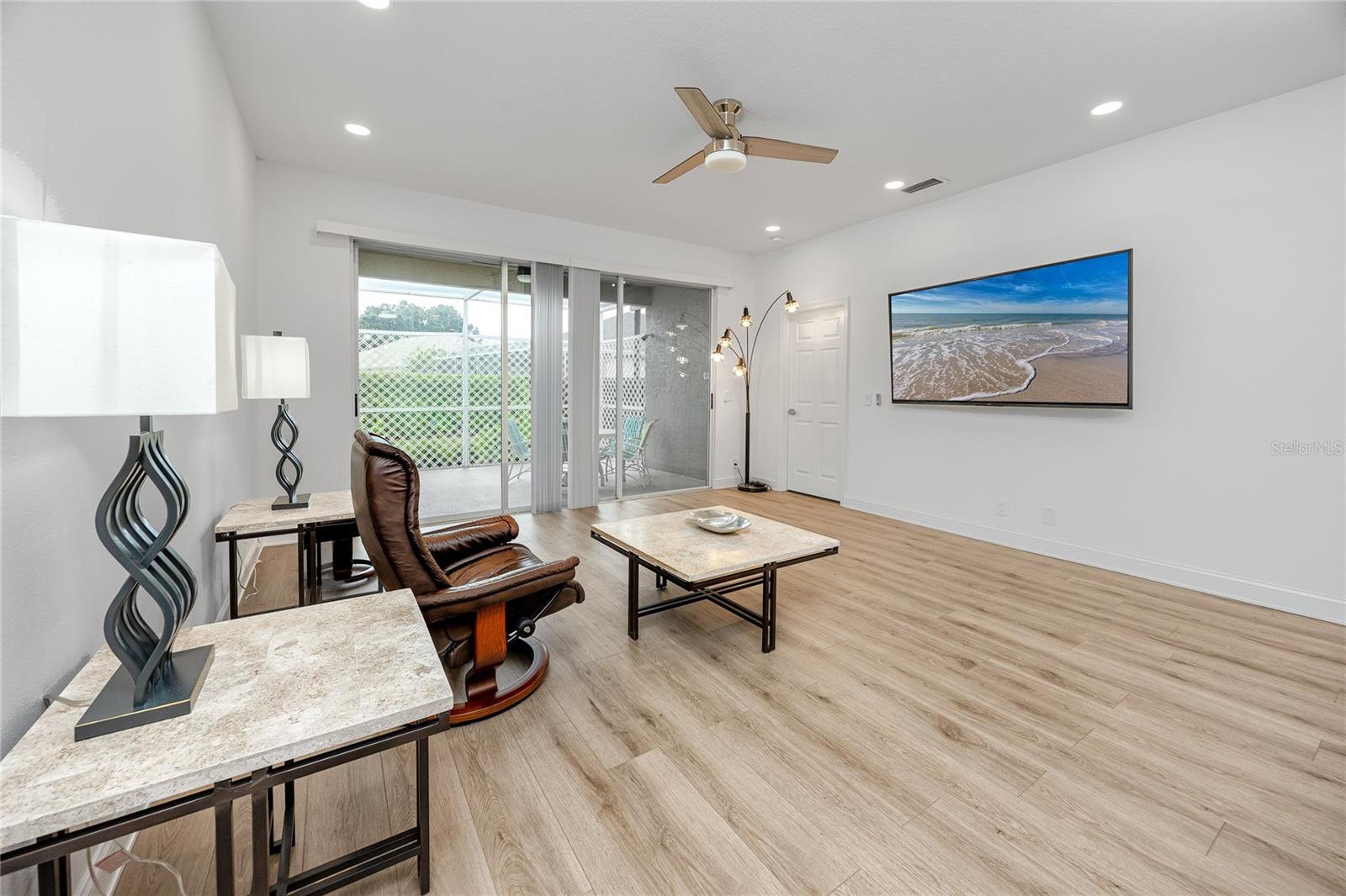 Image 18 of 39 For 3726 Rain Tree Ct