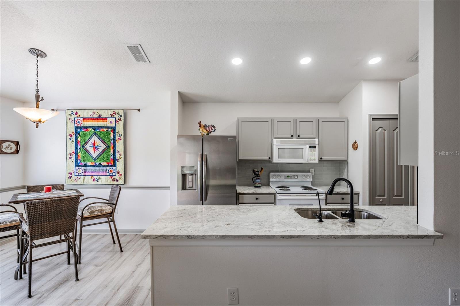 Image 12 of 34 For 5116 Gato Del Sol Circle