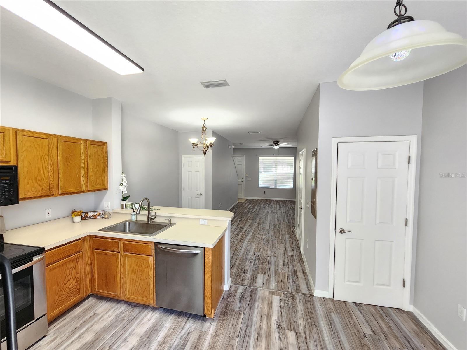 Image 15 of 48 For 8796 Christie Drive