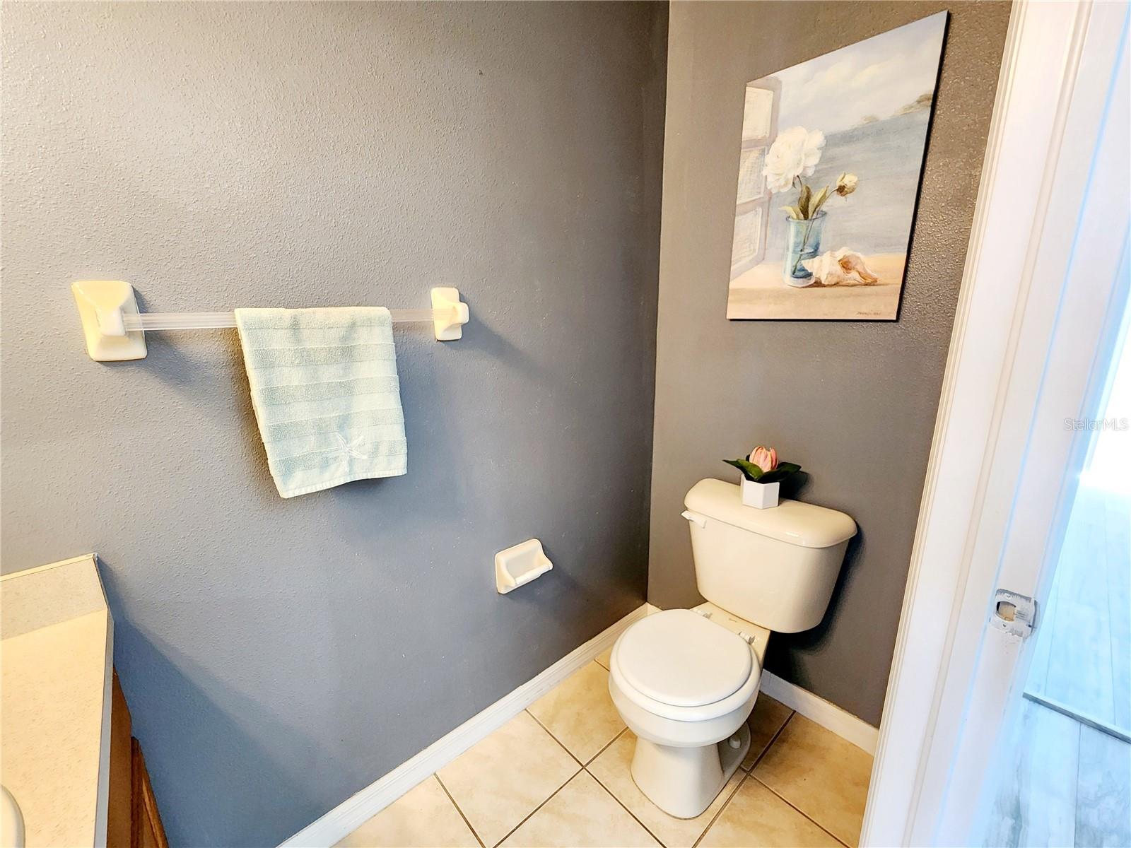 Image 20 of 48 For 8796 Christie Drive