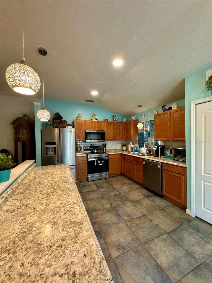 Image 11 of 19 For 5526 Braddock Drive