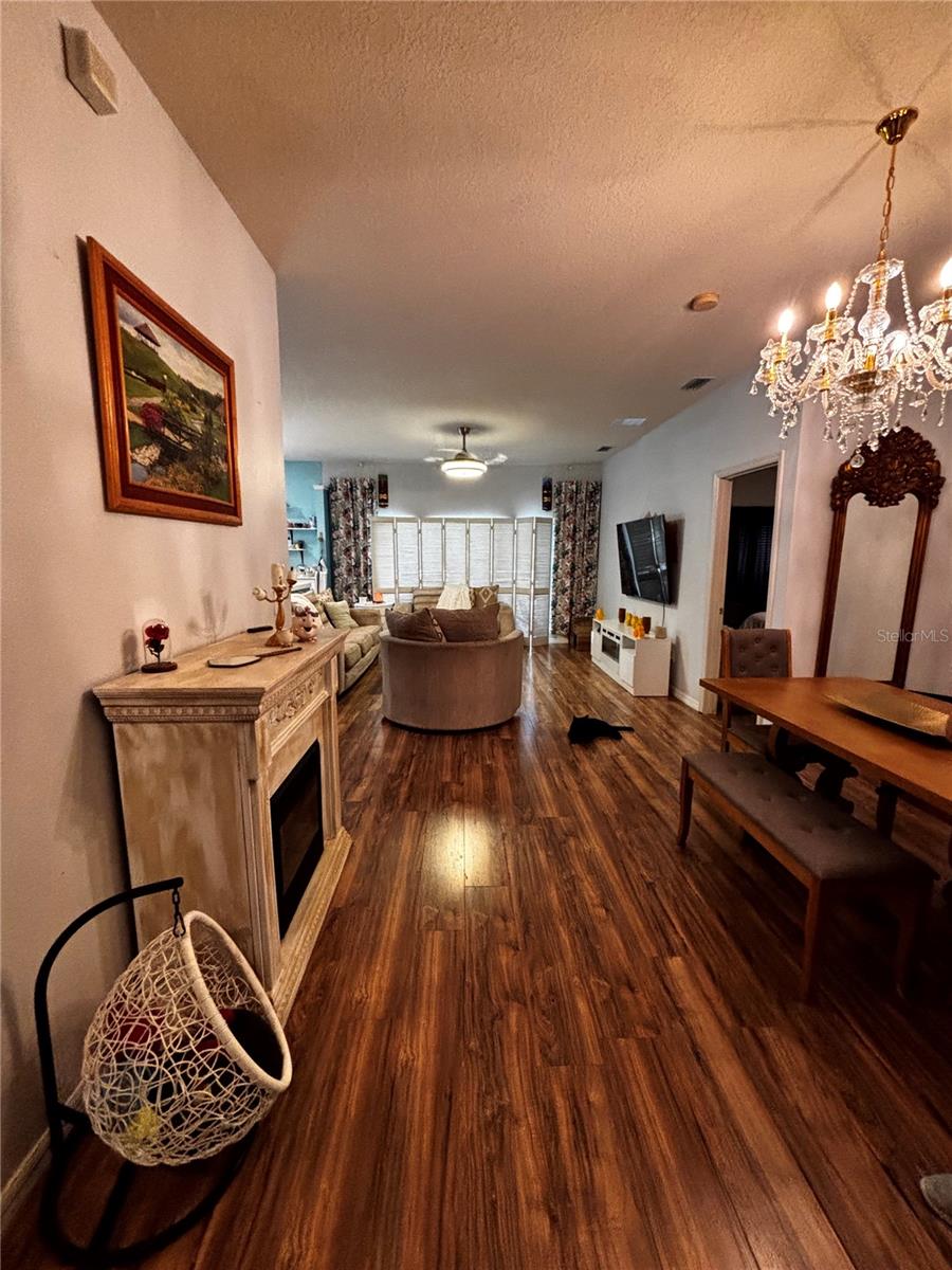 Image 7 of 19 For 5526 Braddock Drive