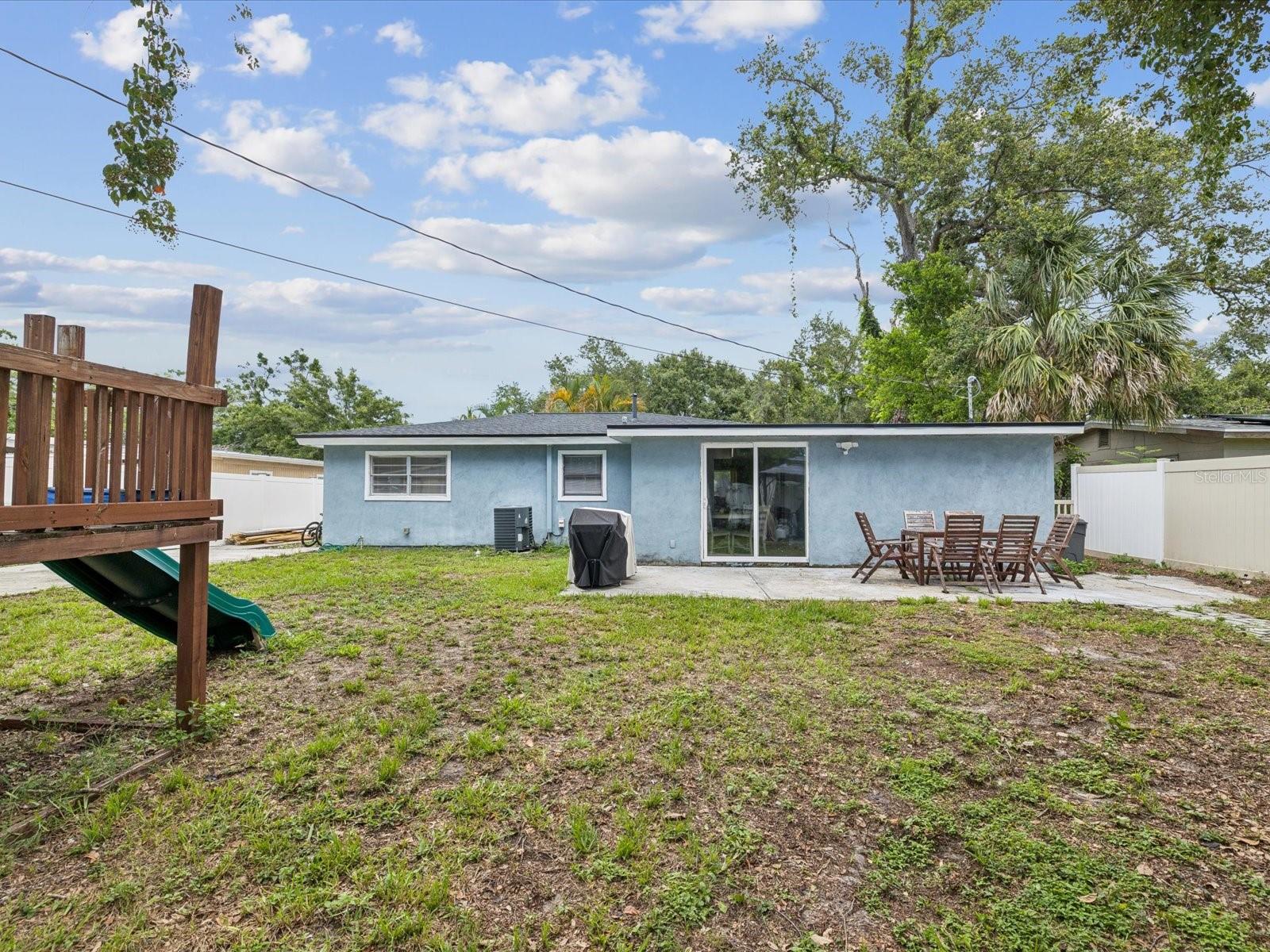Image 34 of 54 For 232 Emerald Lane