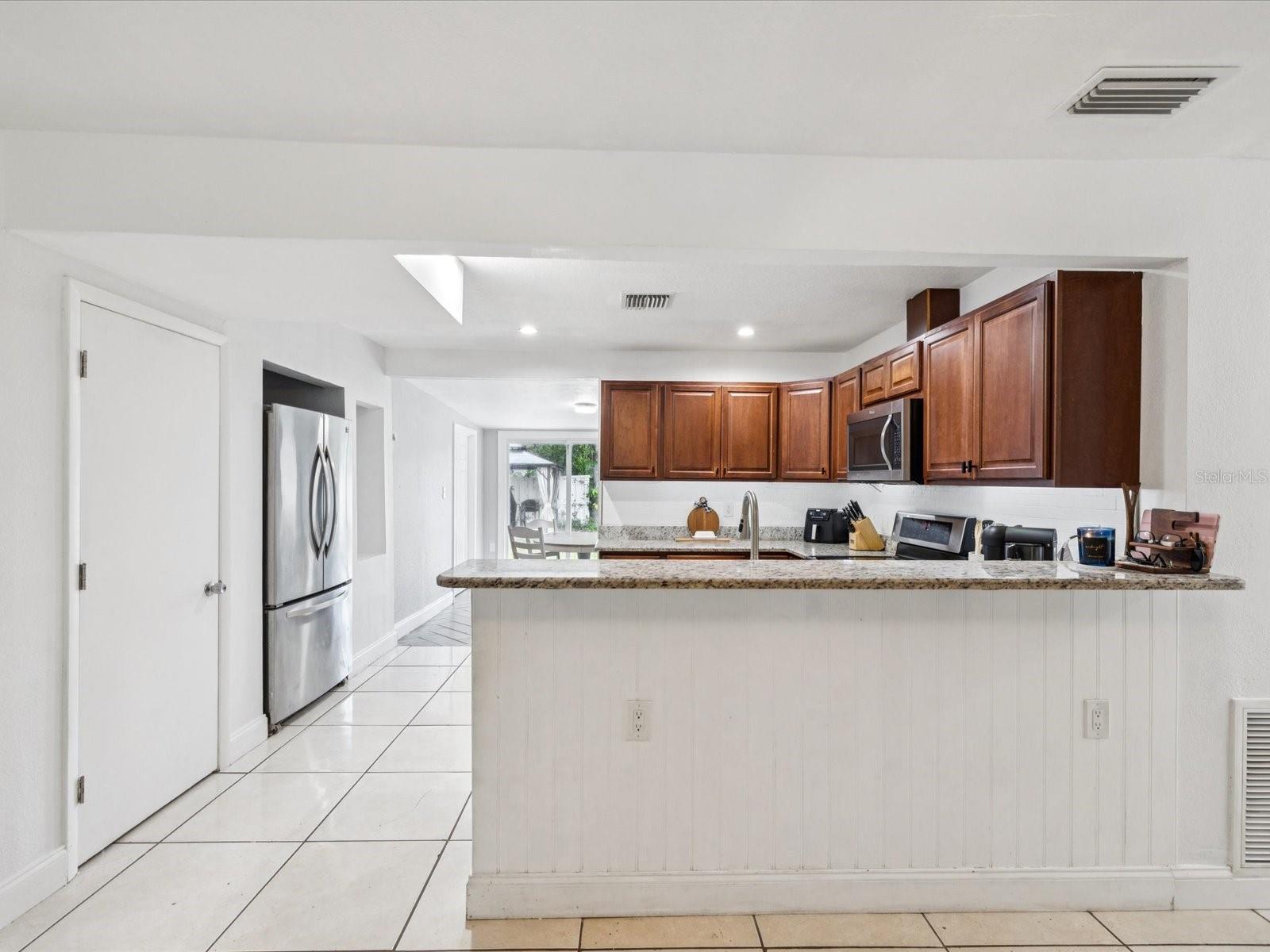 Image 6 of 54 For 232 Emerald Lane