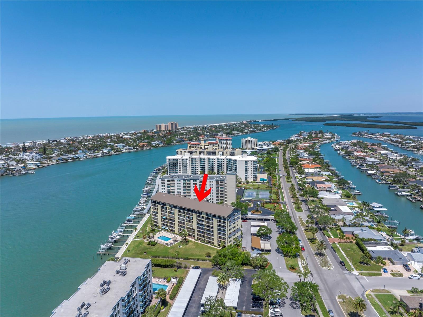Image 60 of 66 For 650 Island Way 204