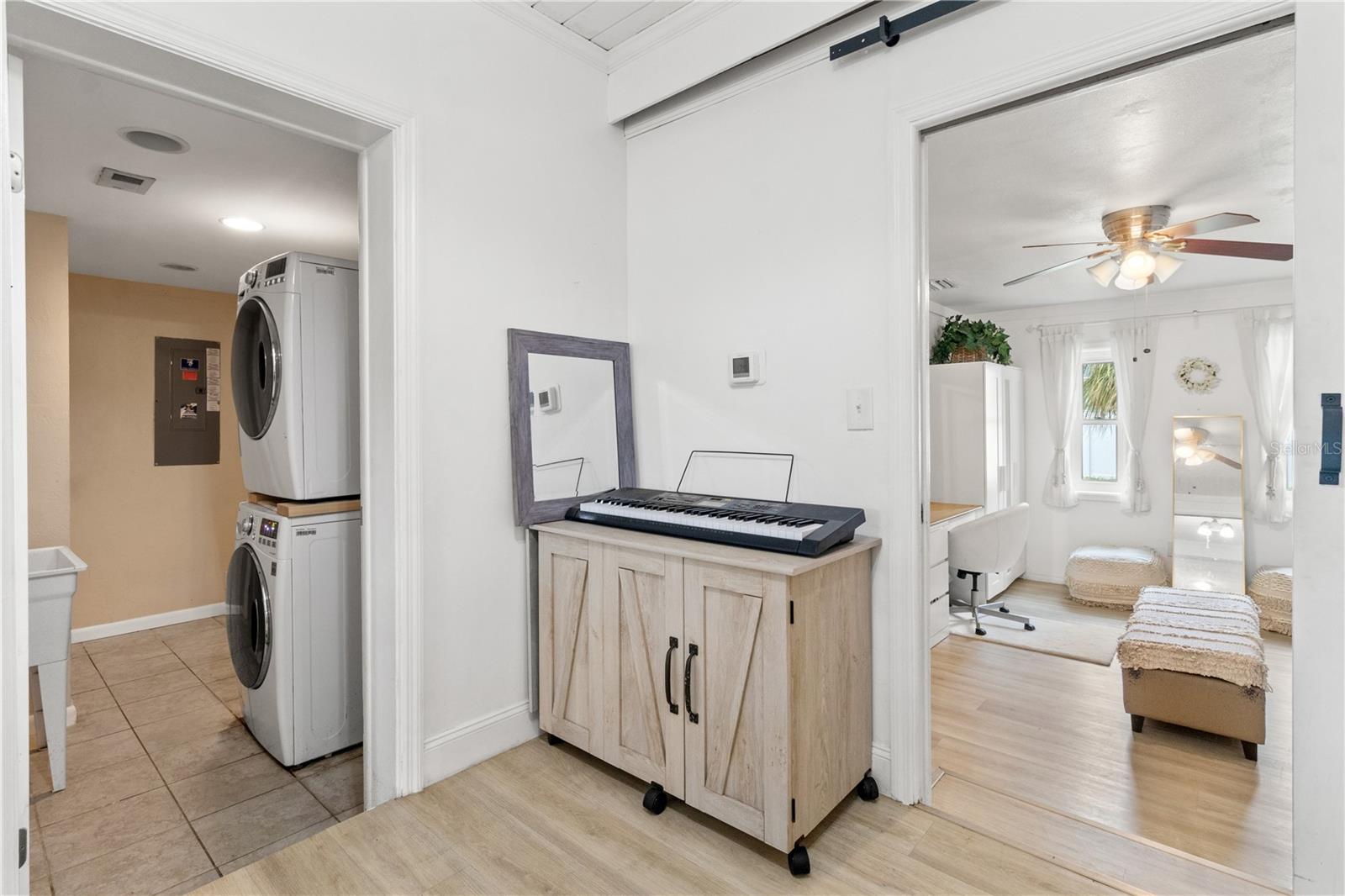 Image 22 of 30 For 220 62nd Street N