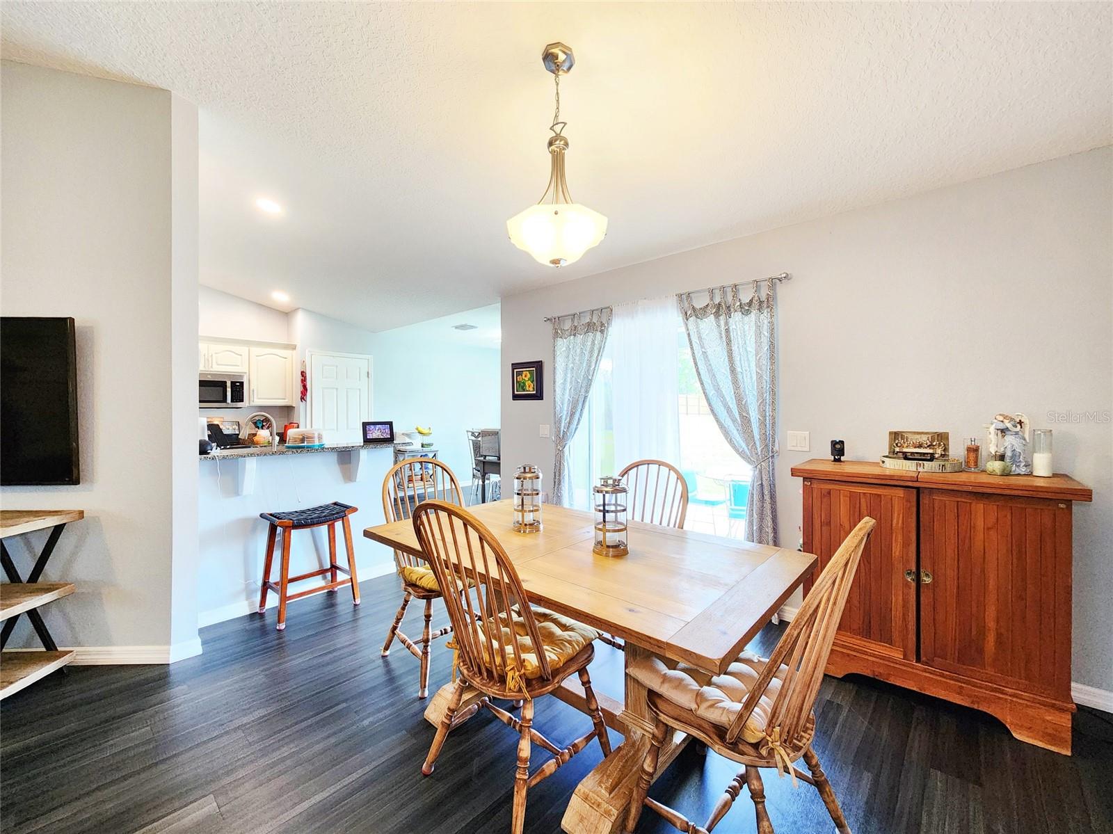 Image 12 of 50 For 8442 Pinewood Avenue