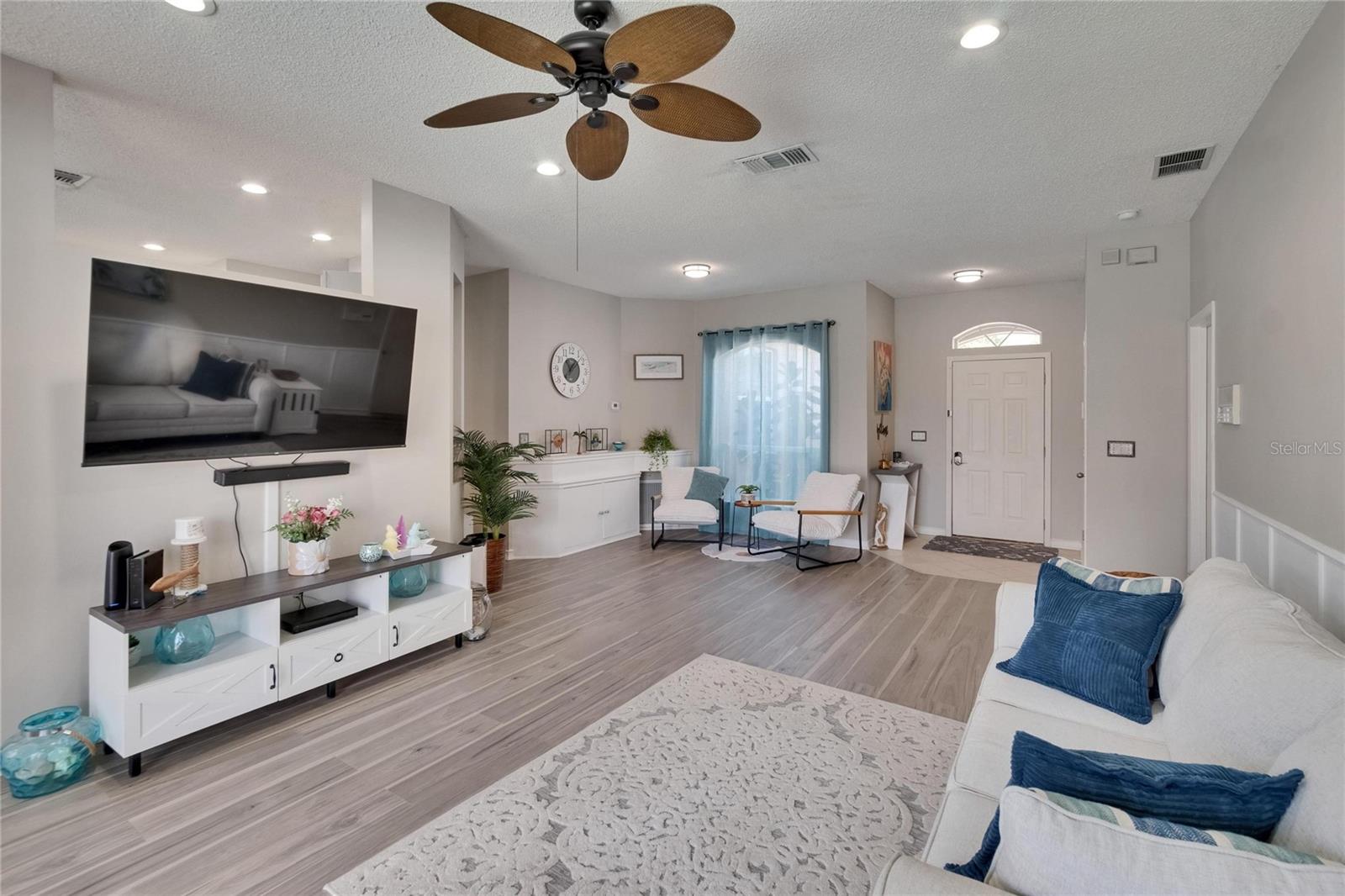 Image 14 of 65 For 4017 3rd Avenue E