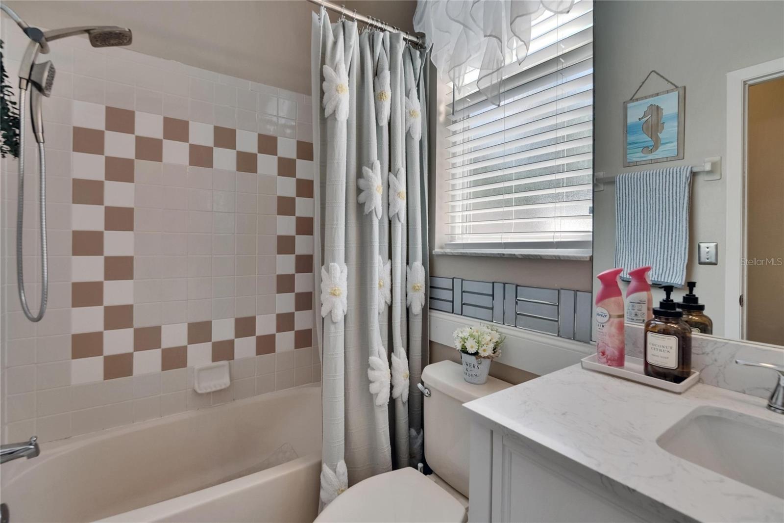 Image 27 of 65 For 4017 3rd Avenue E