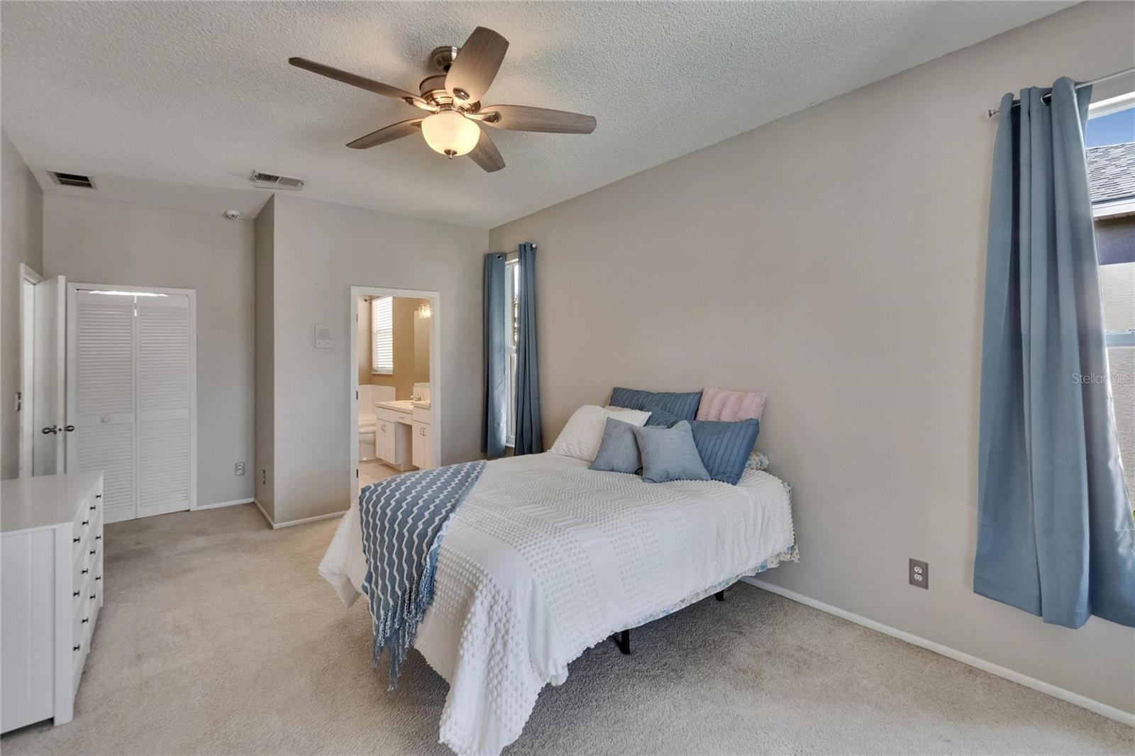 Image 39 of 65 For 4017 3rd Avenue E