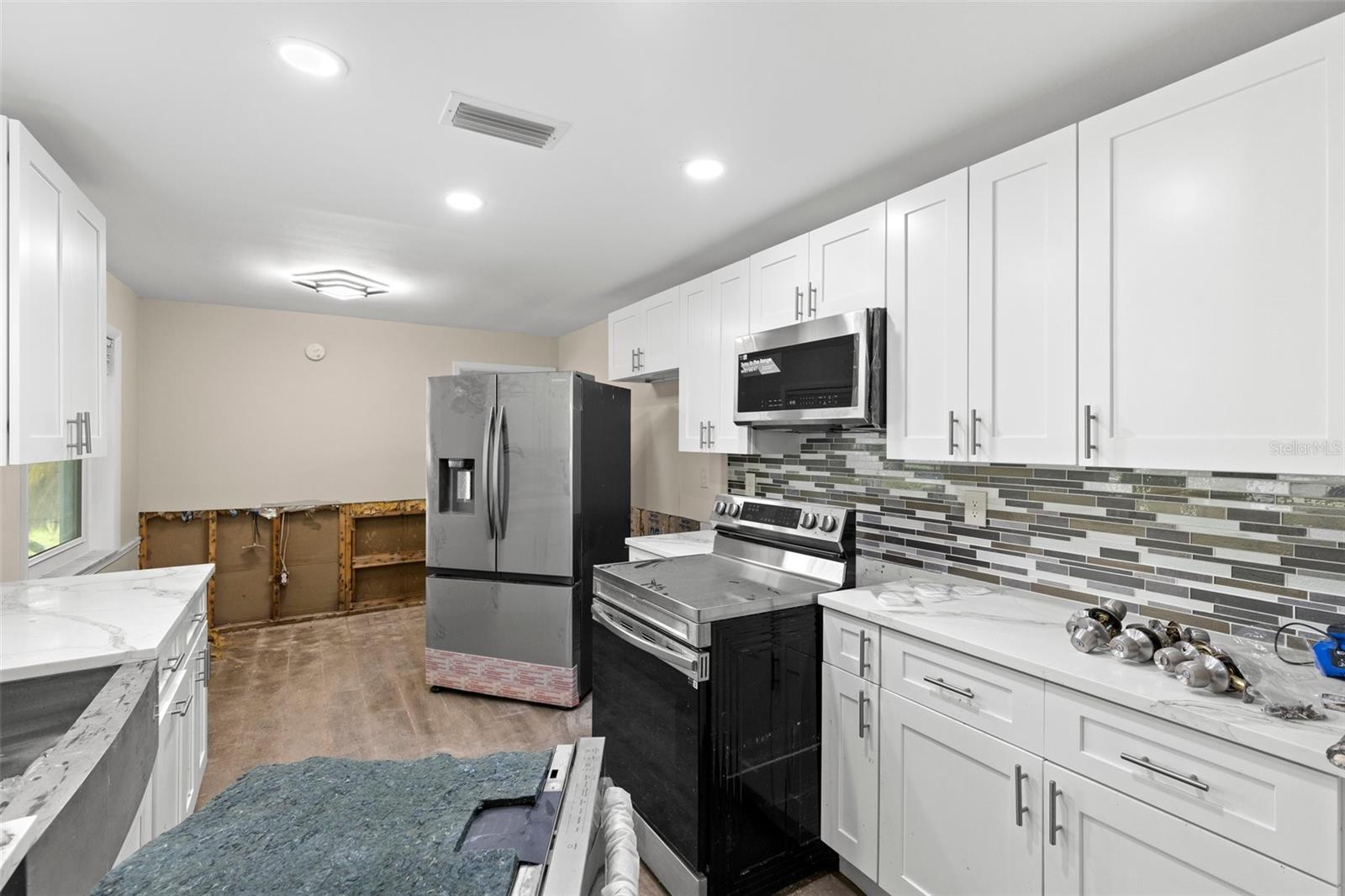 Image 14 of 28 For 624 Orange Street
