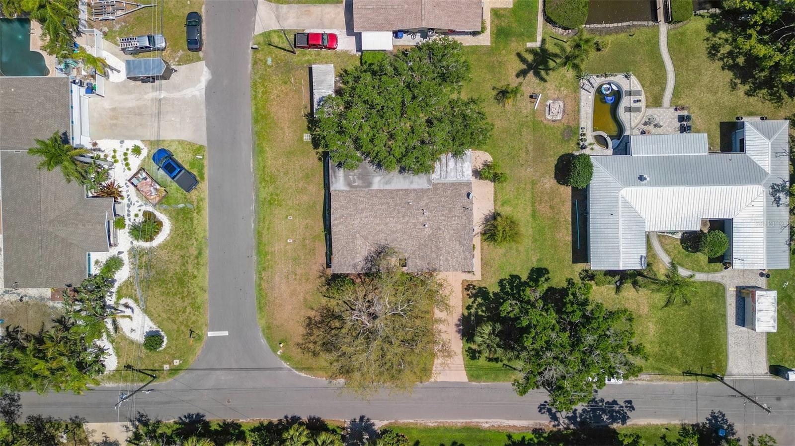 Image 7 of 28 For 624 Orange Street