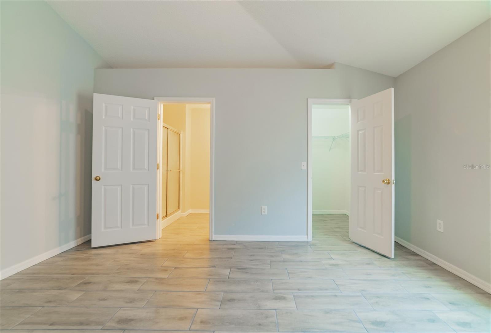 Image 15 of 32 For 5396 Berrien Avenue