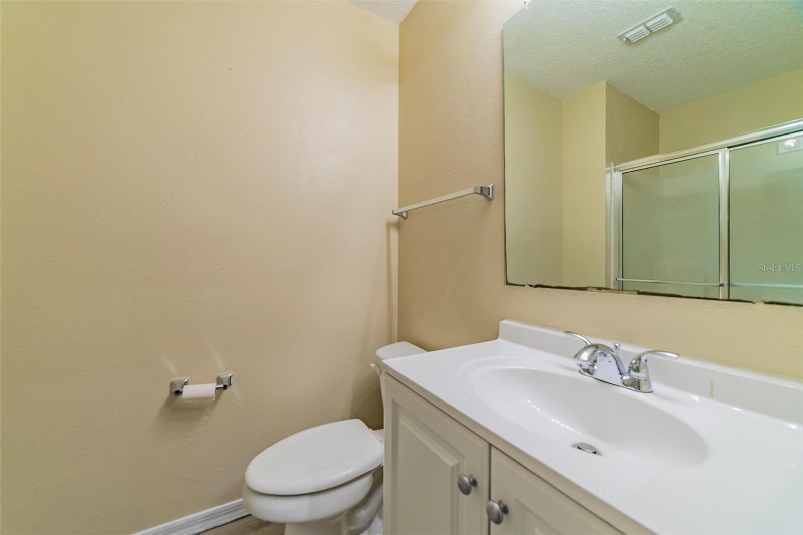 Image 17 of 32 For 5396 Berrien Avenue
