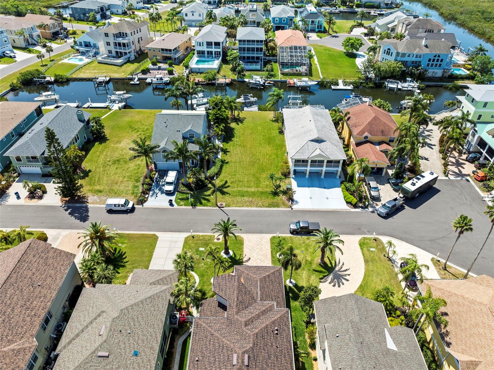 Image 11 of 28 For 4330 Sanddollar Court