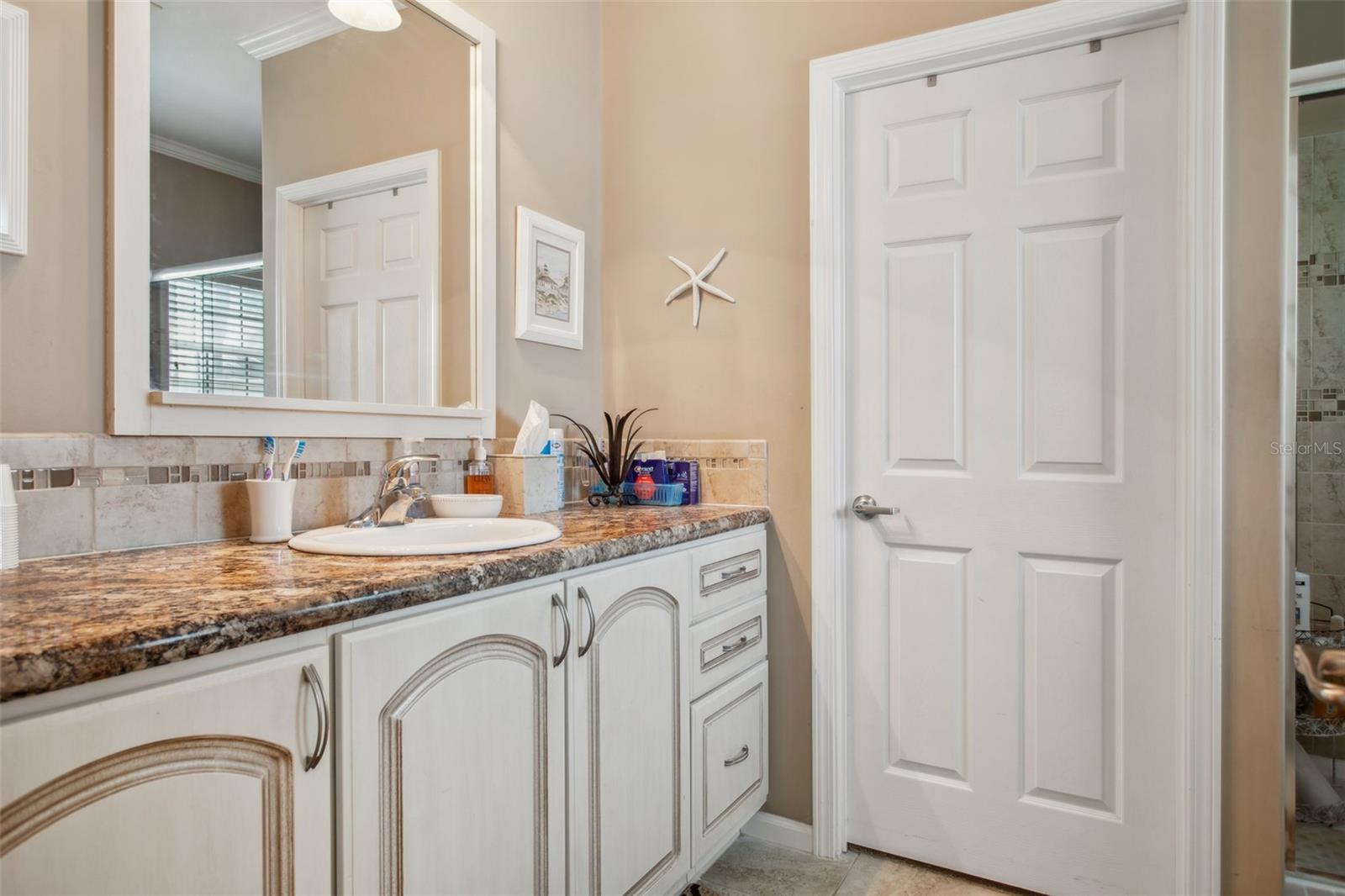 Image 16 of 25 For 4851 Gandy Boulevard B09l23