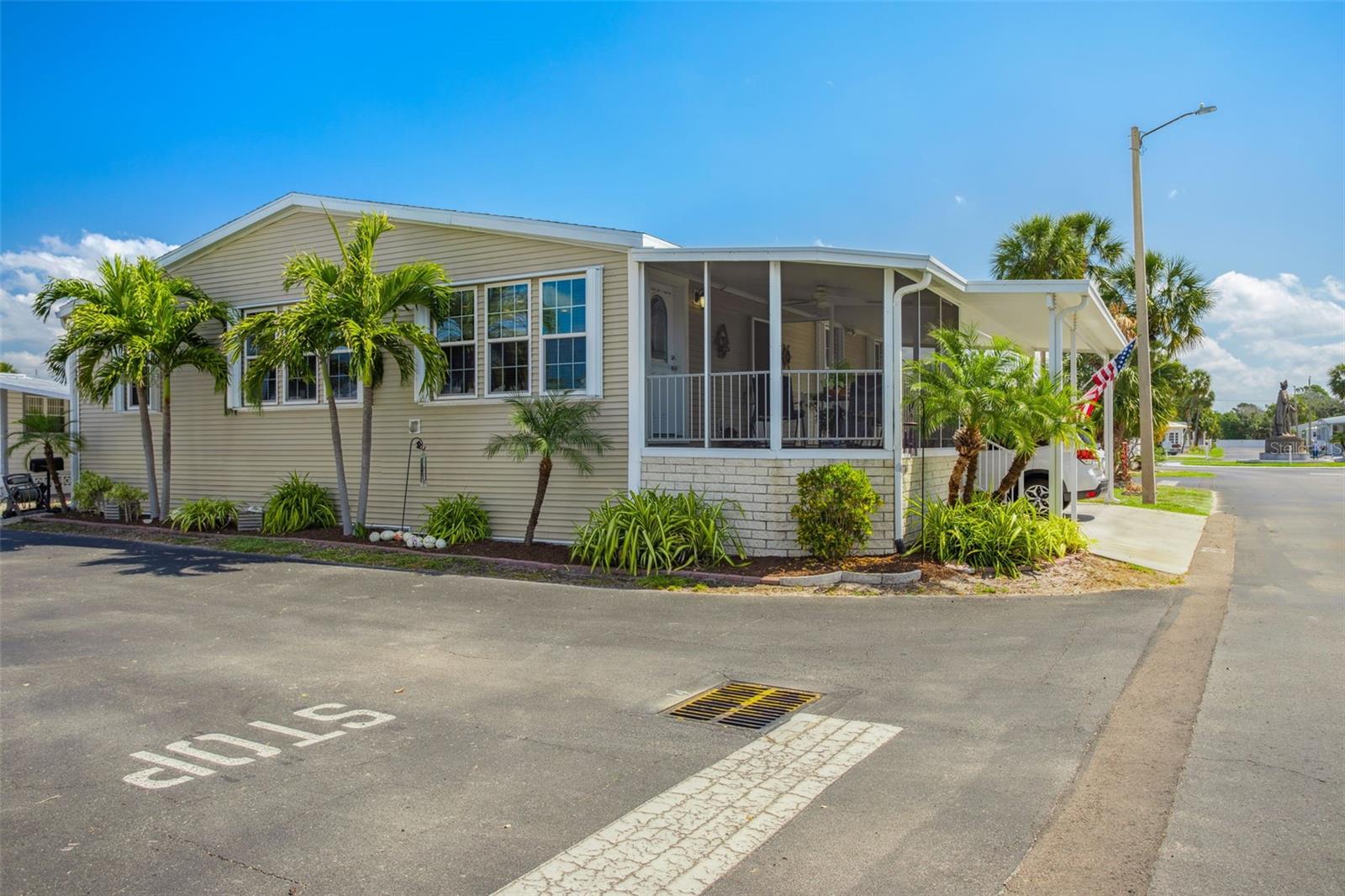 Image 2 of 25 For 4851 Gandy Boulevard B09l23