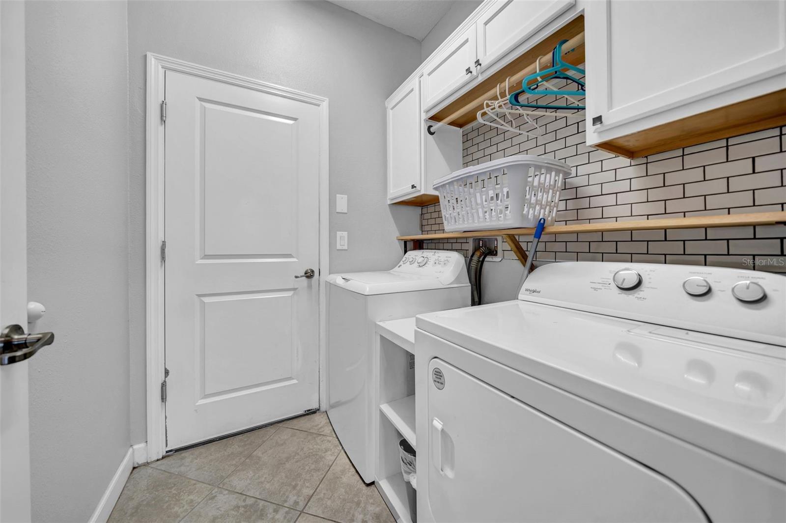 Image 31 of 46 For 11712 Winterset Cove Drive