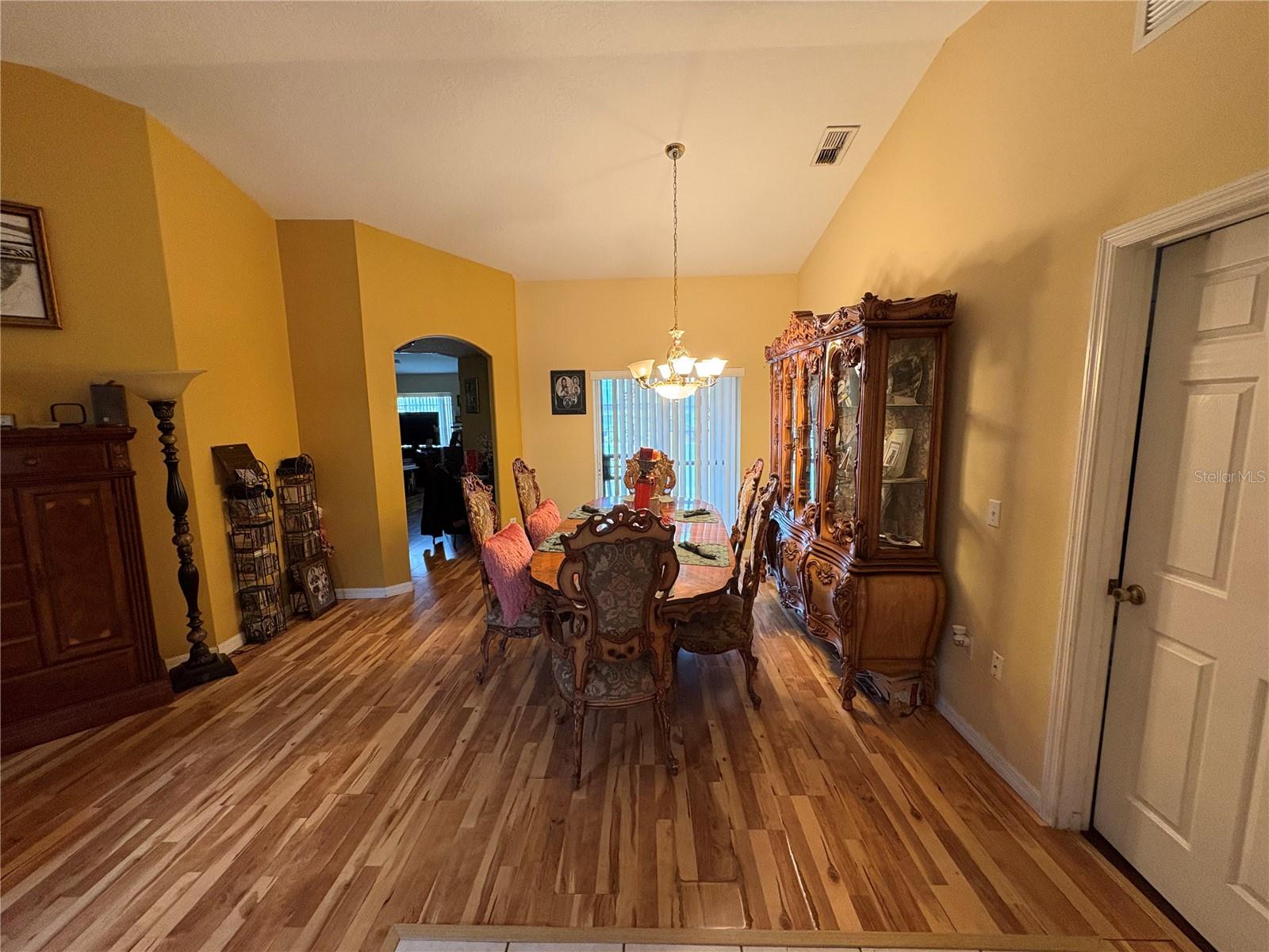 Image 12 of 36 For 1500 Fort Meade Place
