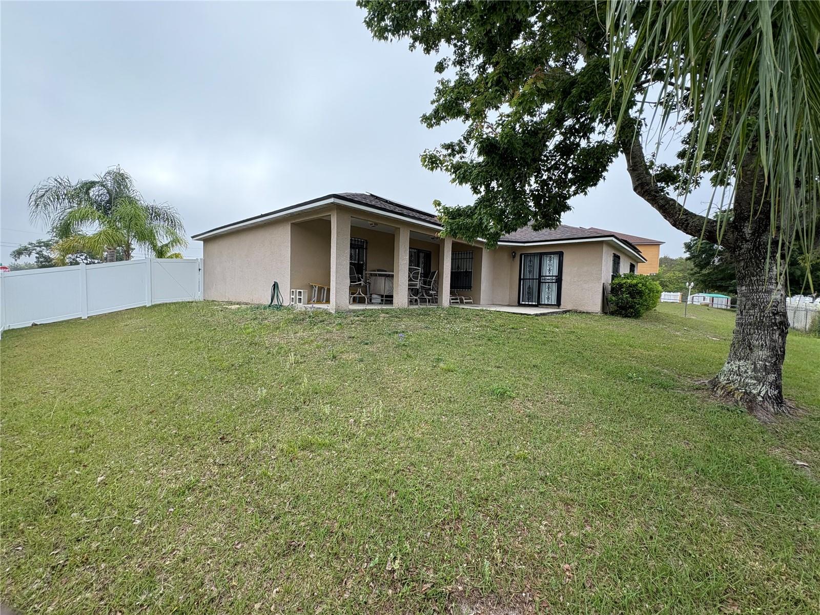 Image 6 of 36 For 1500 Fort Meade Place