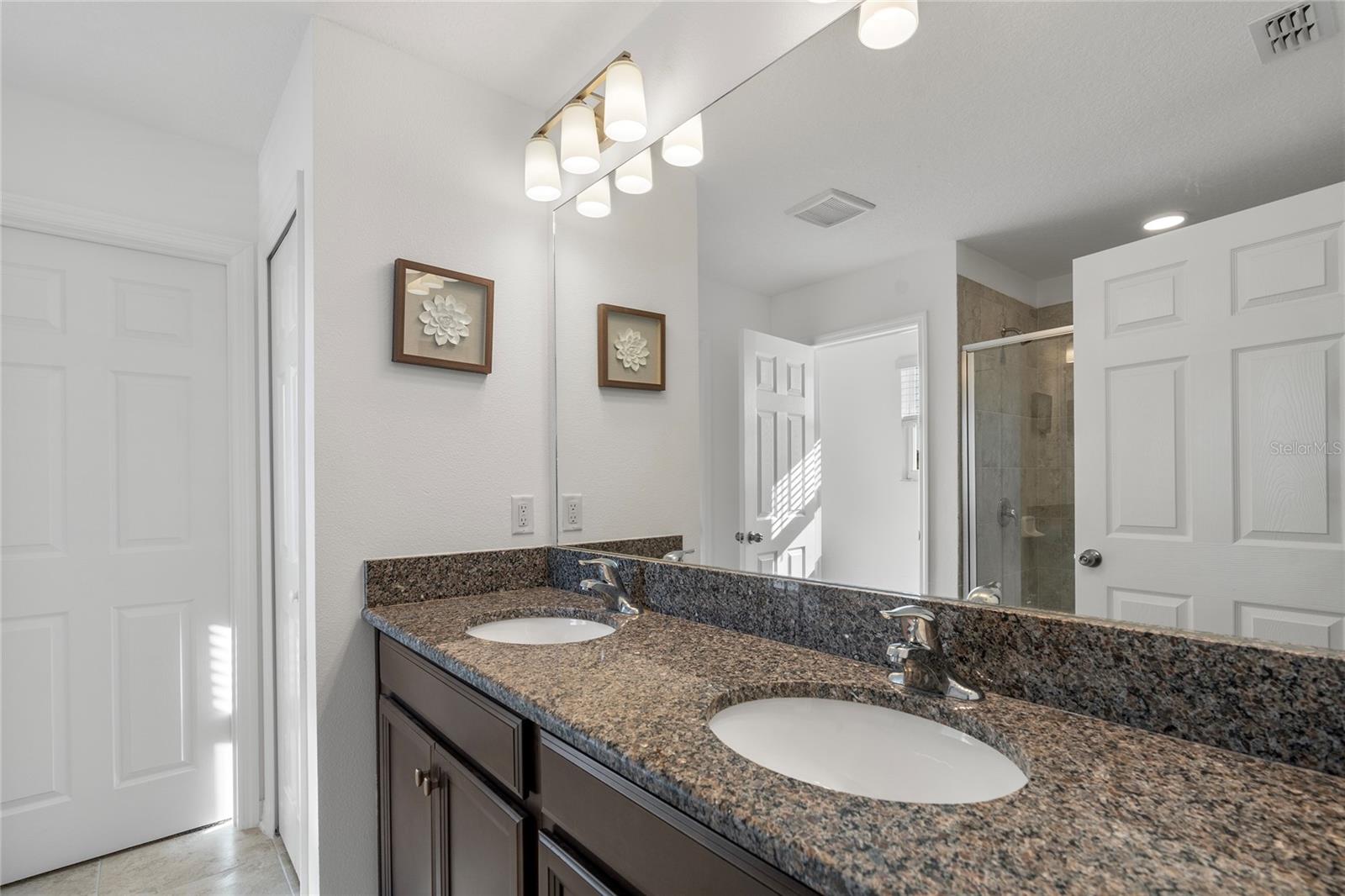 Image 33 of 57 For 2974 Misty Marble Drive