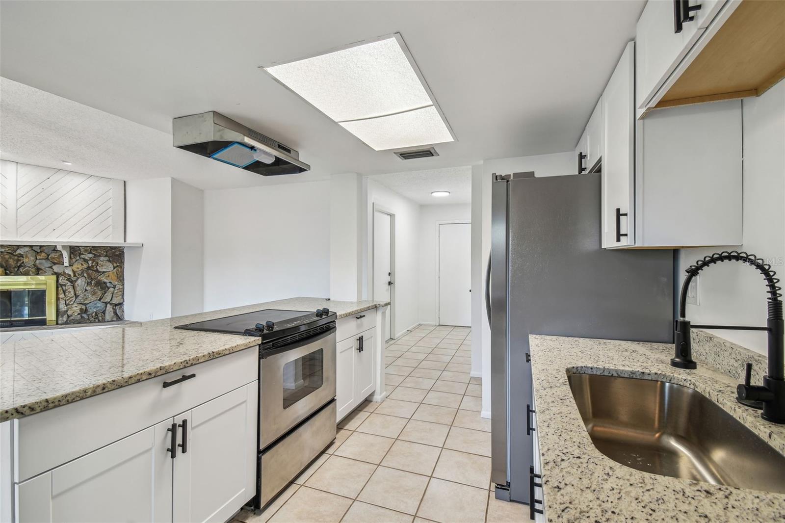 Image 17 of 59 For 16039 Frost Drive