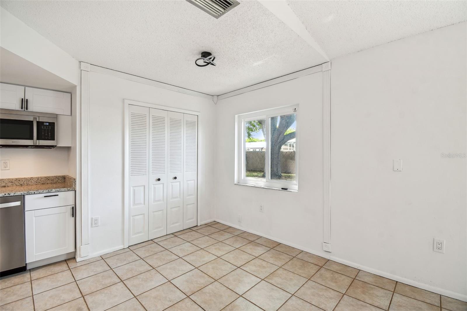 Image 20 of 59 For 16039 Frost Drive