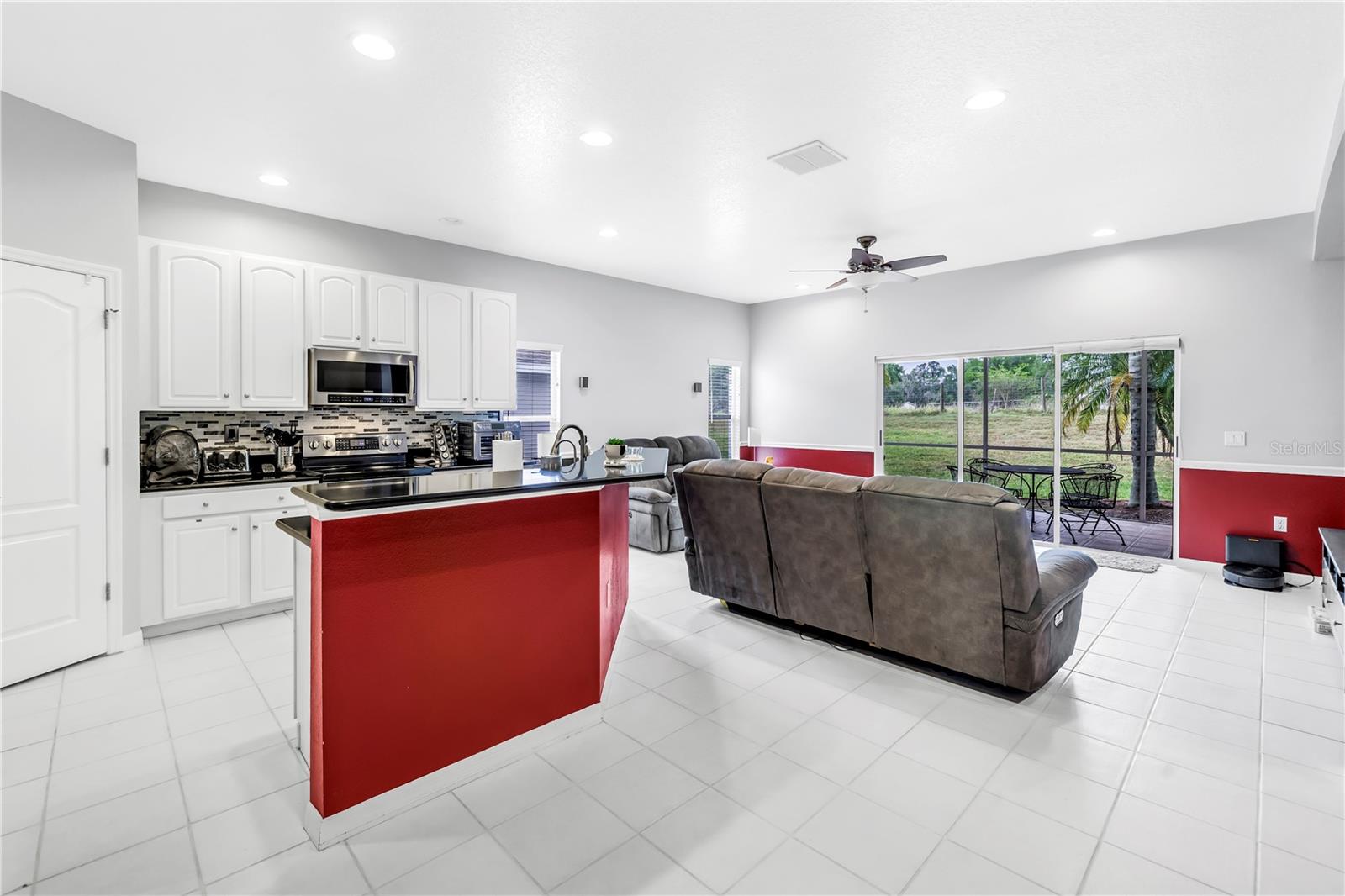 Image 13 of 56 For 3009 Banyan Hill Lane