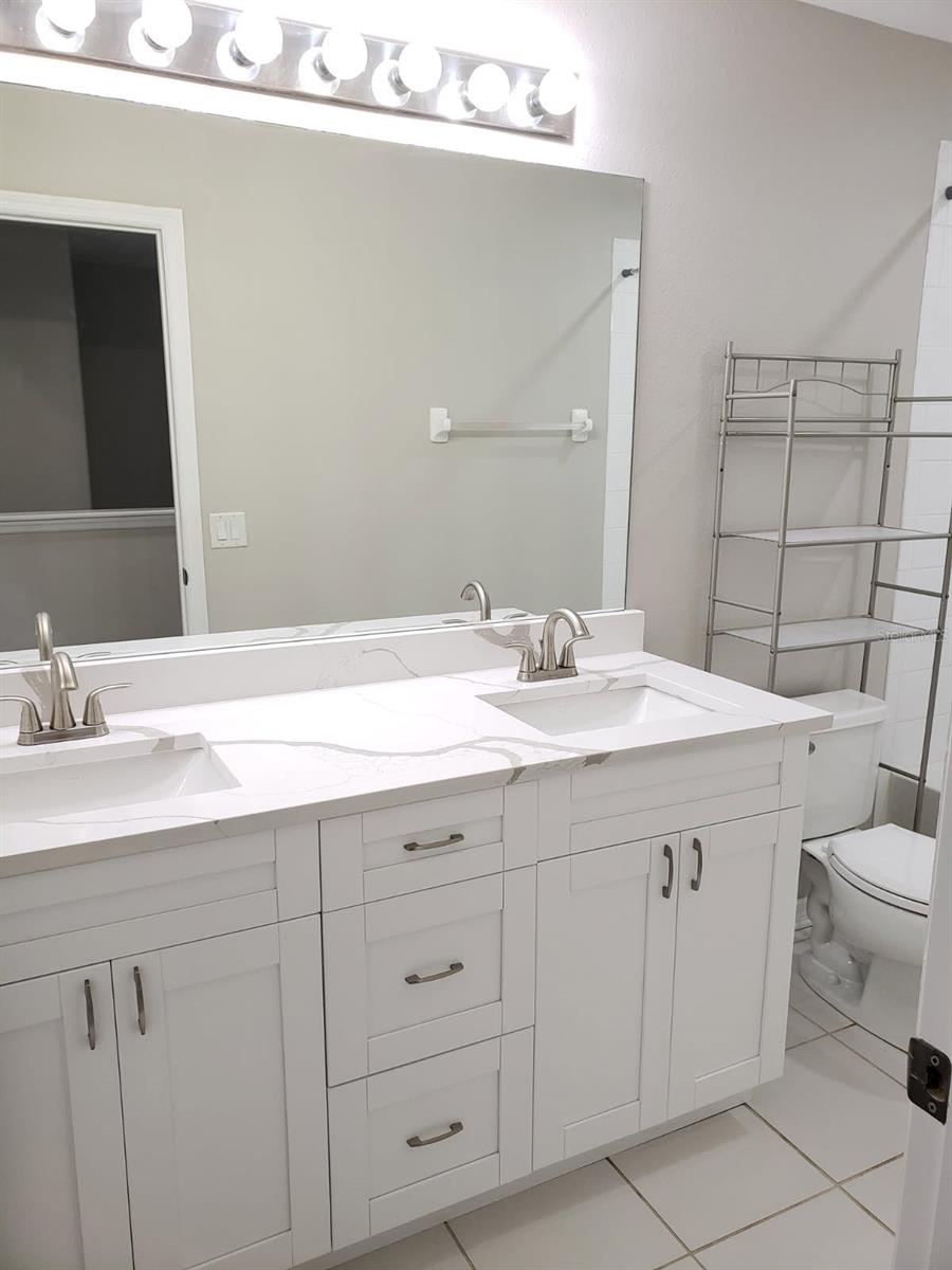 Image 12 of 29 For 1806 Mira Lago Circle