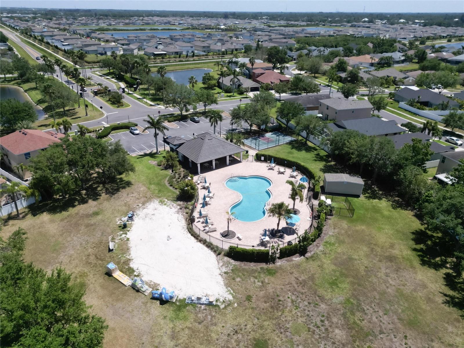 Image 27 of 29 For 1806 Mira Lago Circle