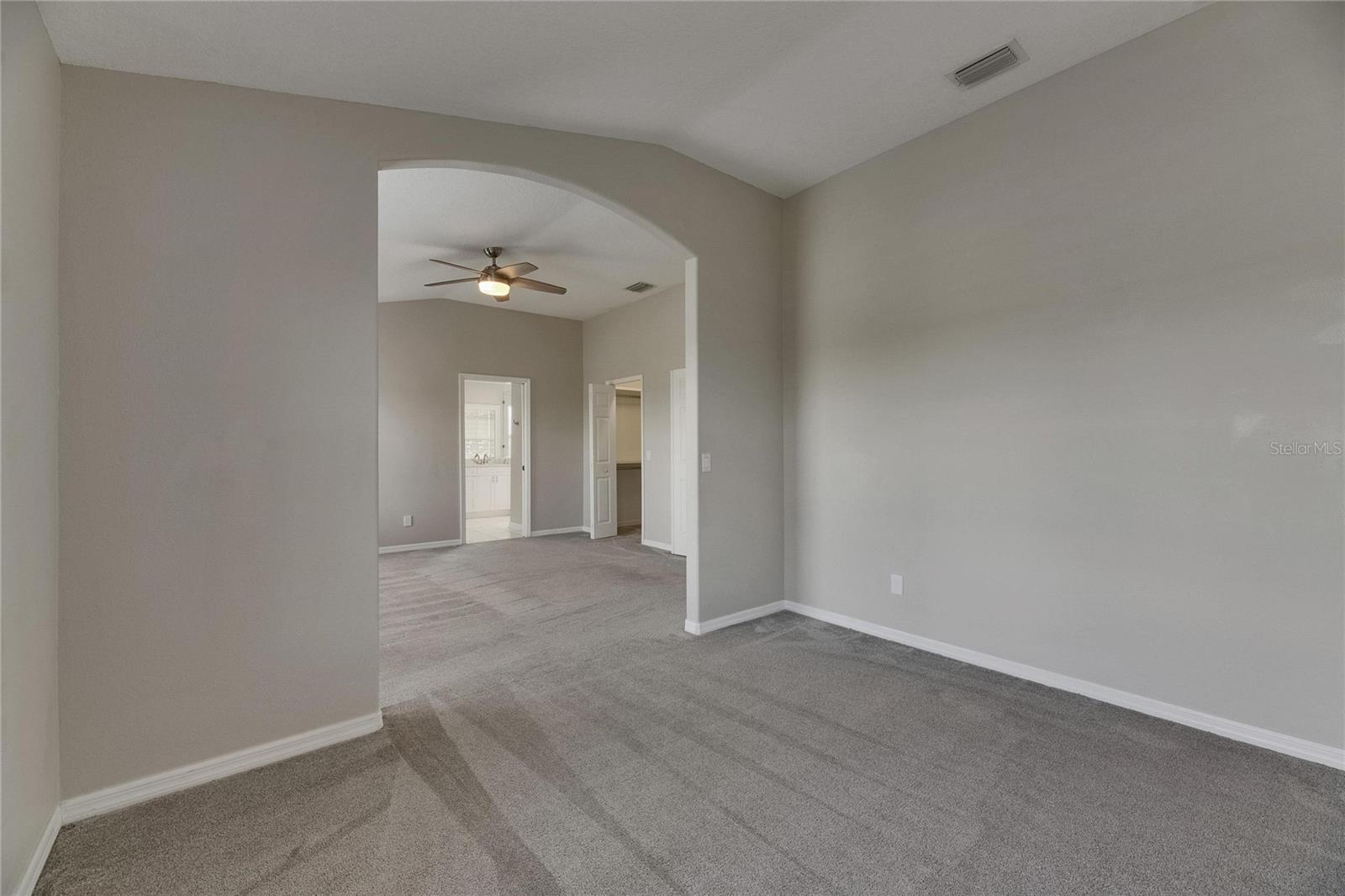 Image 43 of 76 For 1806 Mira Lago Circle