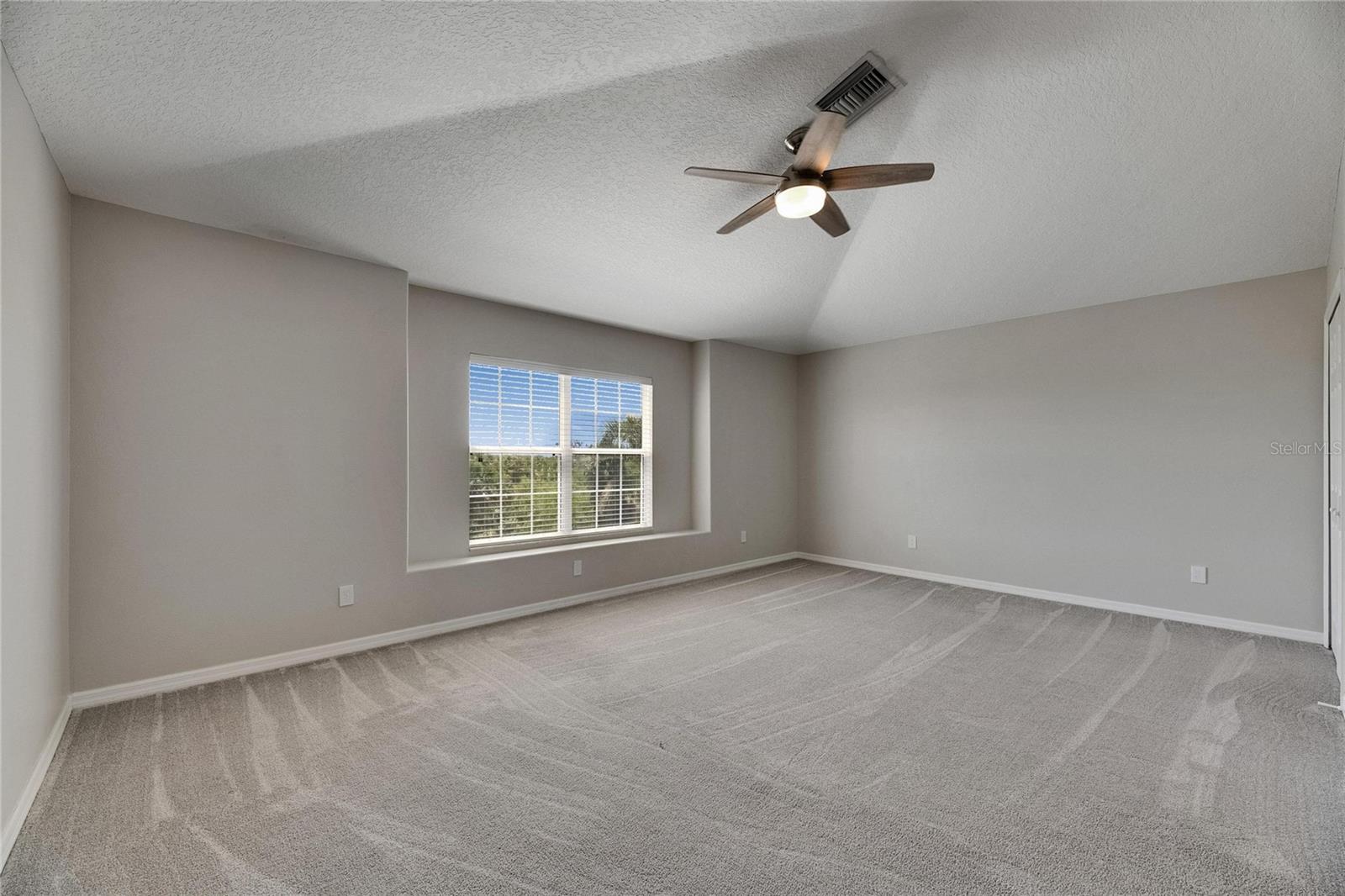Image 50 of 76 For 1806 Mira Lago Circle