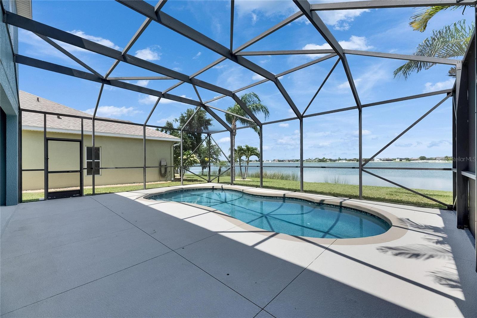 Image 64 of 76 For 1806 Mira Lago Circle