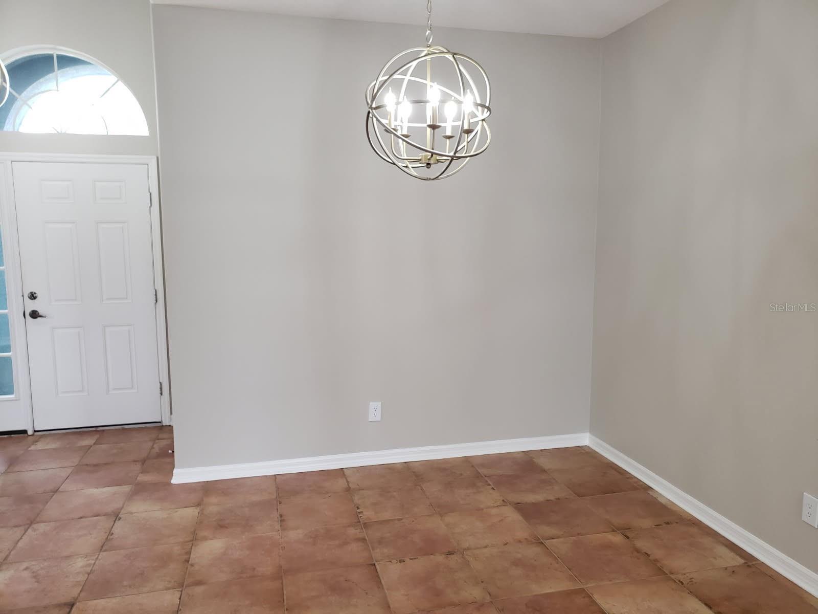 Image 7 of 29 For 1806 Mira Lago Circle