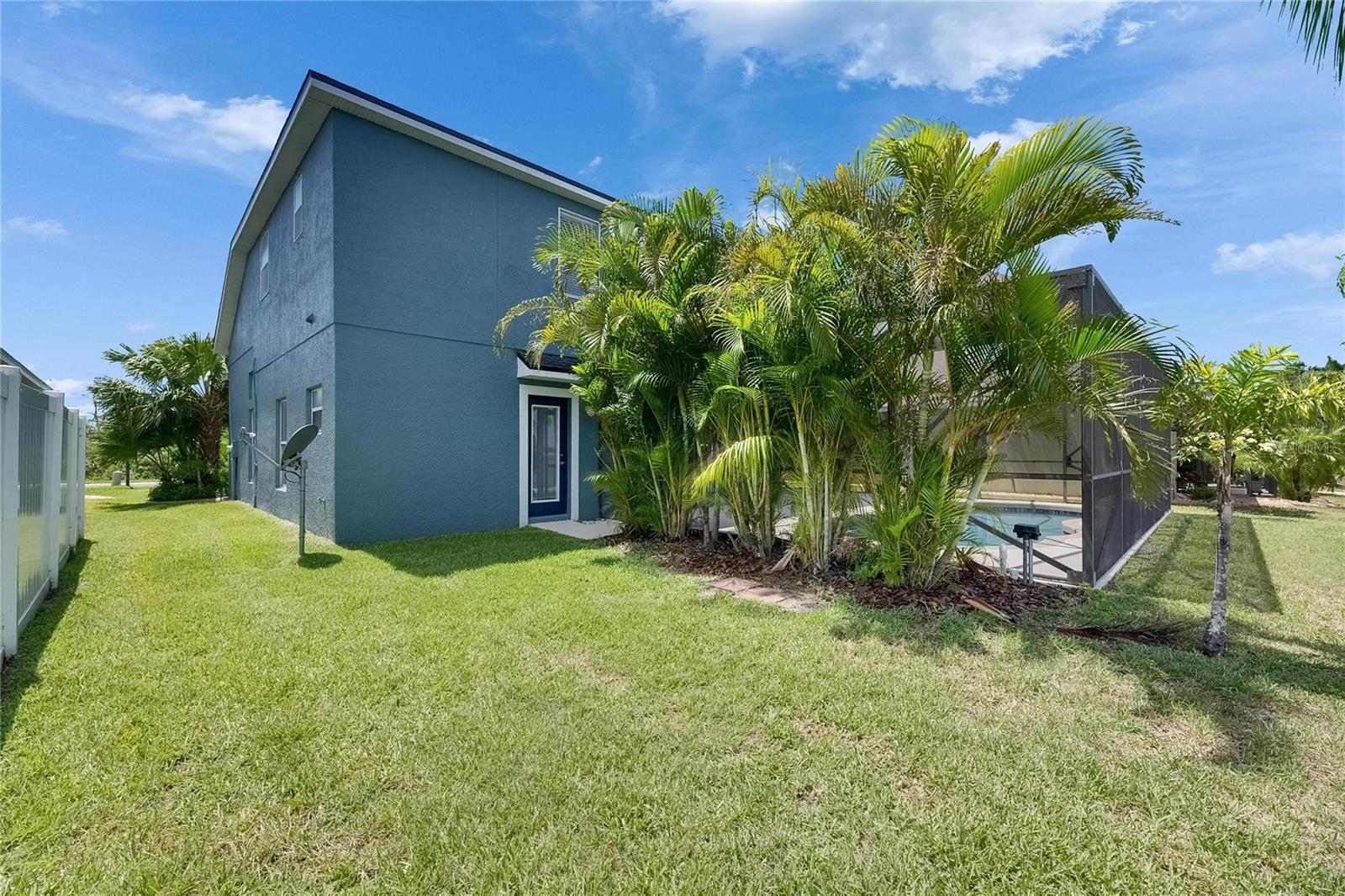 Image 70 of 76 For 1806 Mira Lago Circle