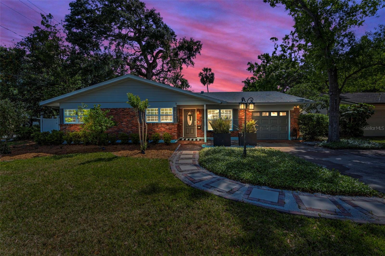 Details for 202 Hesperides Street, TAMPA, FL 33609