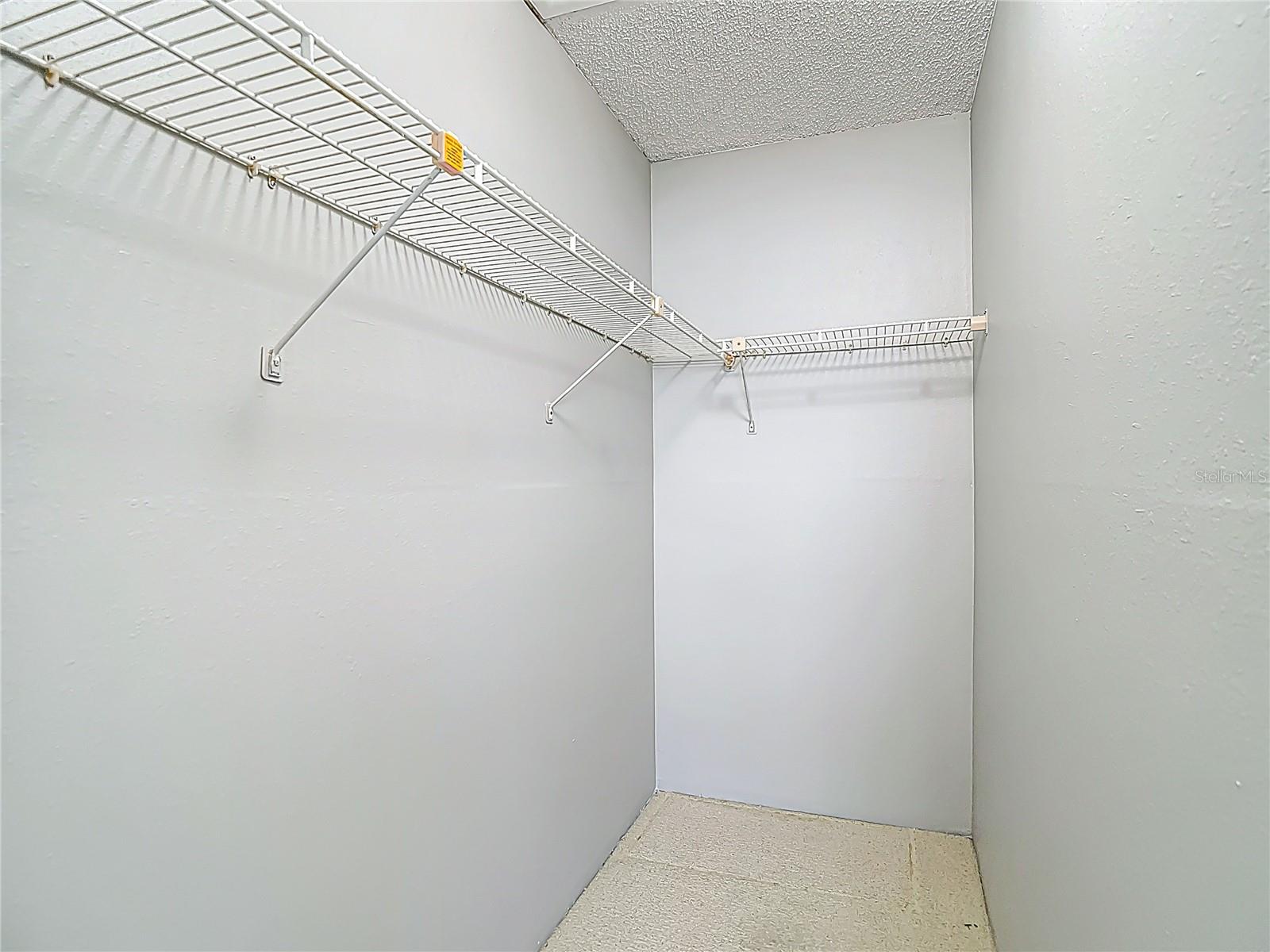 Listing photo id 26 for 10819 Los Santos Drive